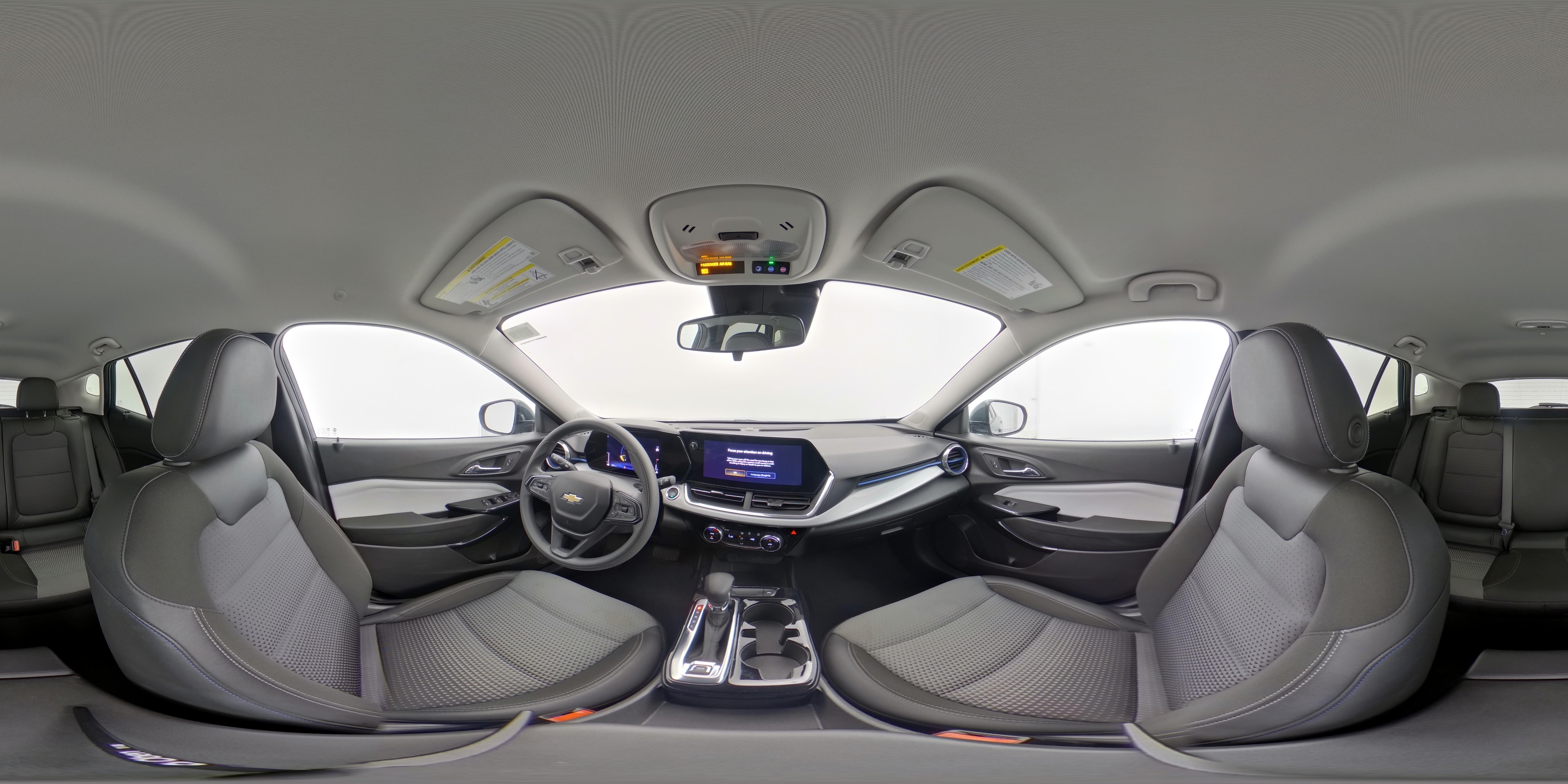 2025 Chevrolet Trax LT - Photo 24