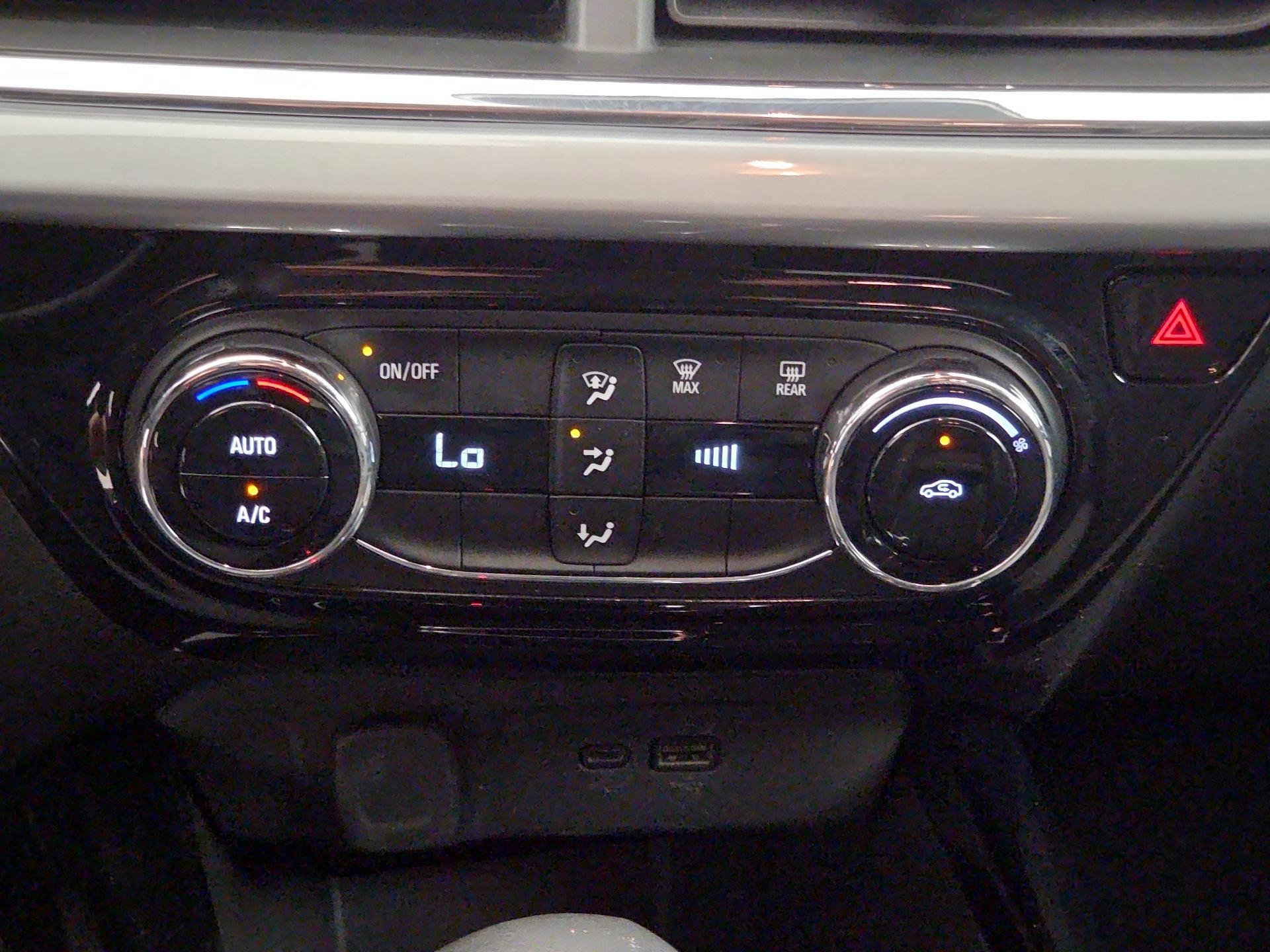 Thumbnail: 2025 Chevrolet Trax - 16