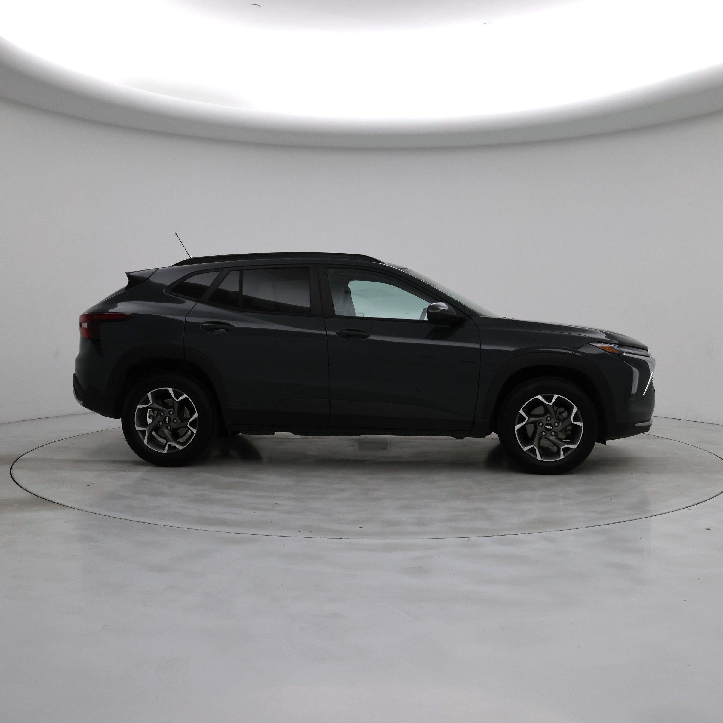Thumbnail: 2025 Chevrolet Trax - 7