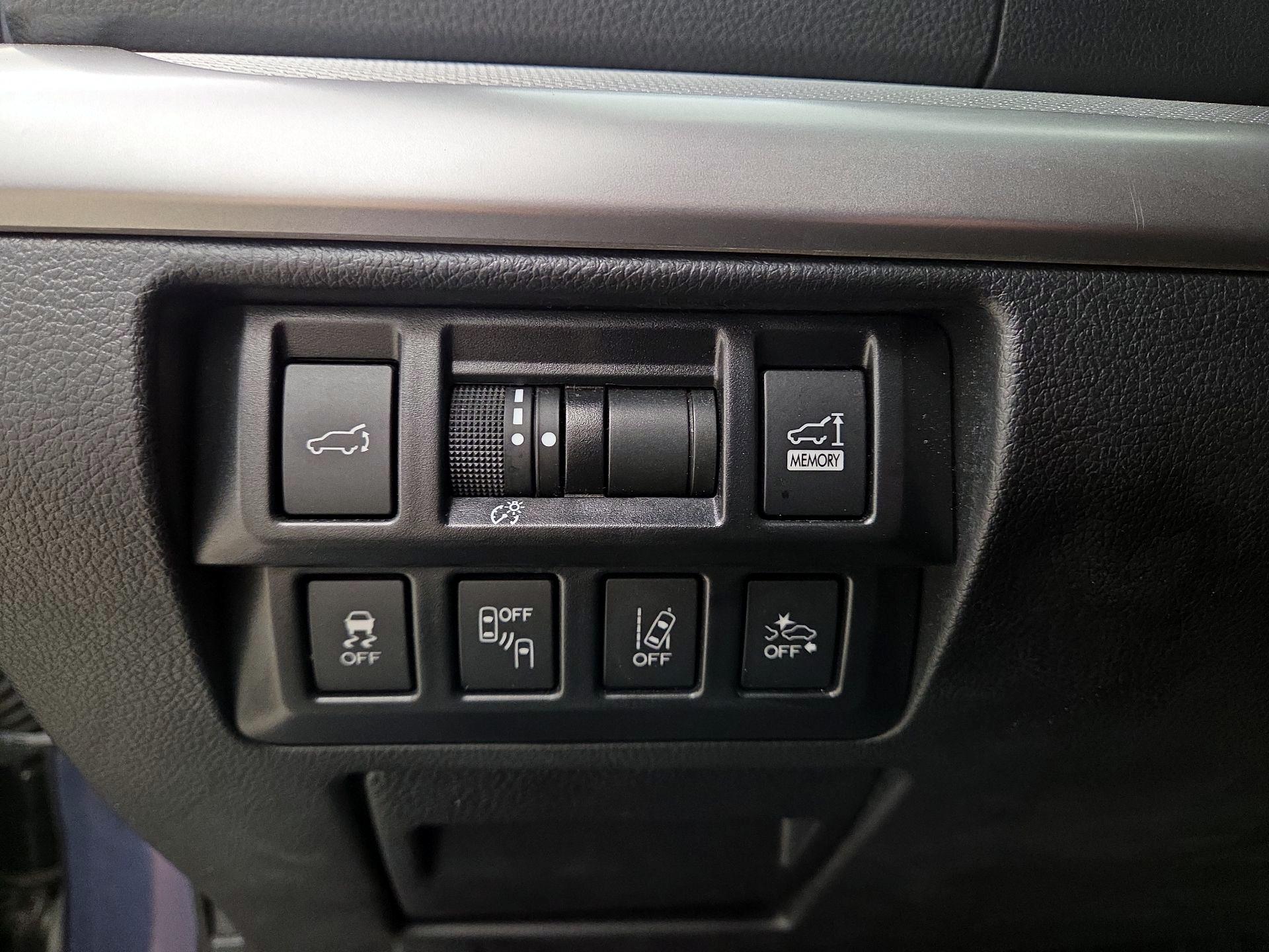 Thumbnail: 2018 Subaru Outback - 13