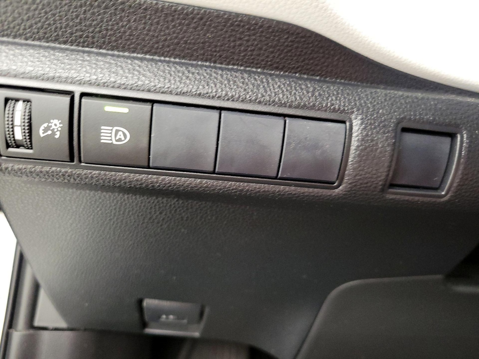 2020 Toyota Corolla SE - Photo 14