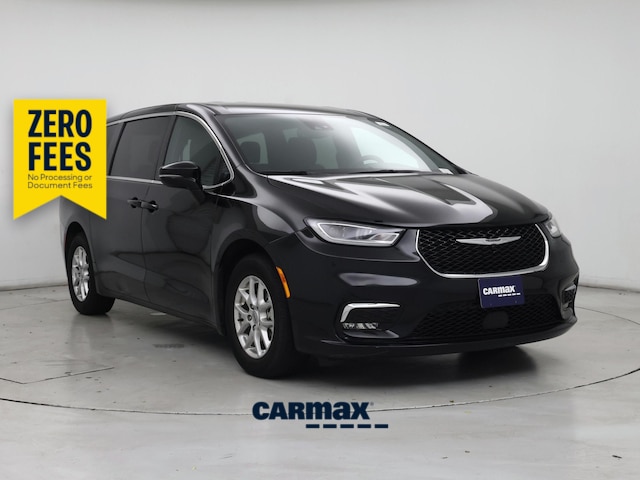 Black 2025 Chrysler Pacifica Minivan Front-Wheel Drive Automatic