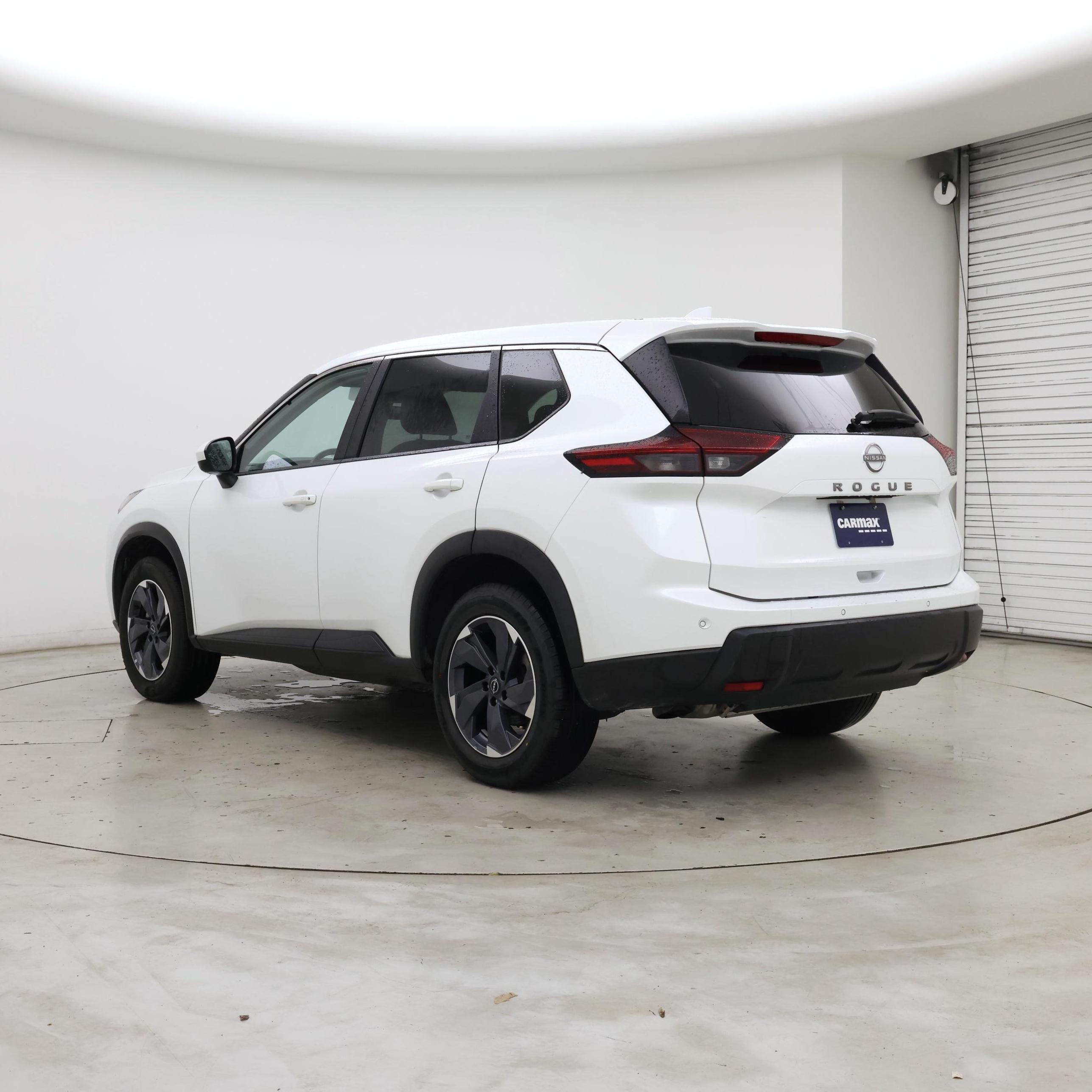 Thumbnail: 2025 Nissan Rogue - 2