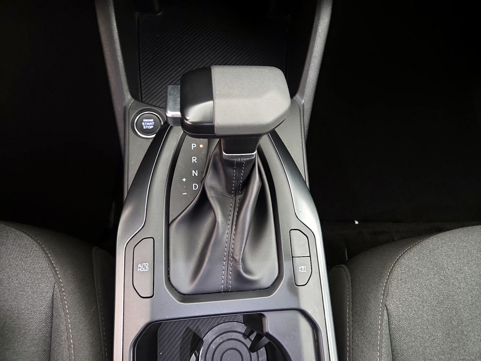 2025 Kia K4 LXS - Photo 18
