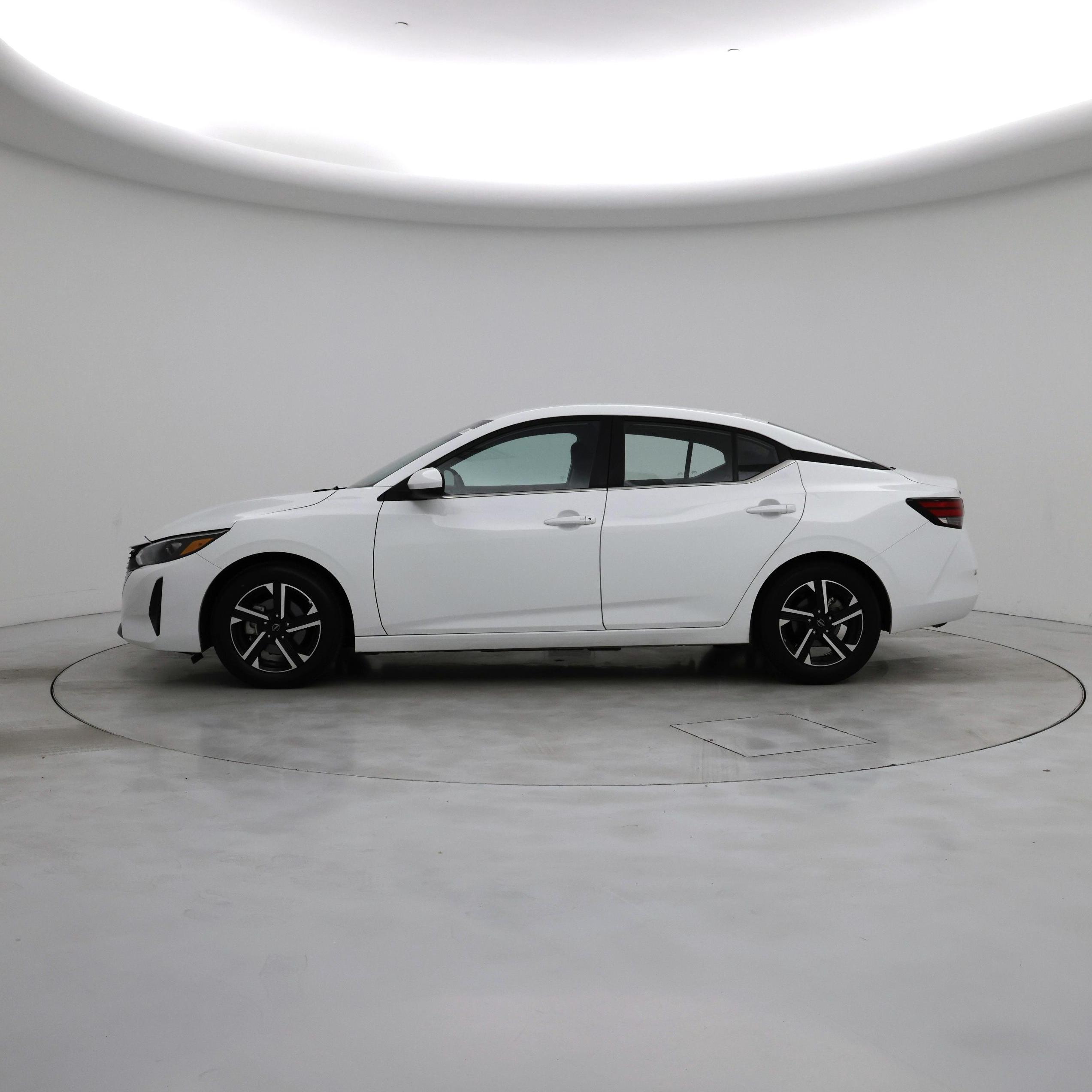 Thumbnail: 2025 Nissan Sentra - 3
