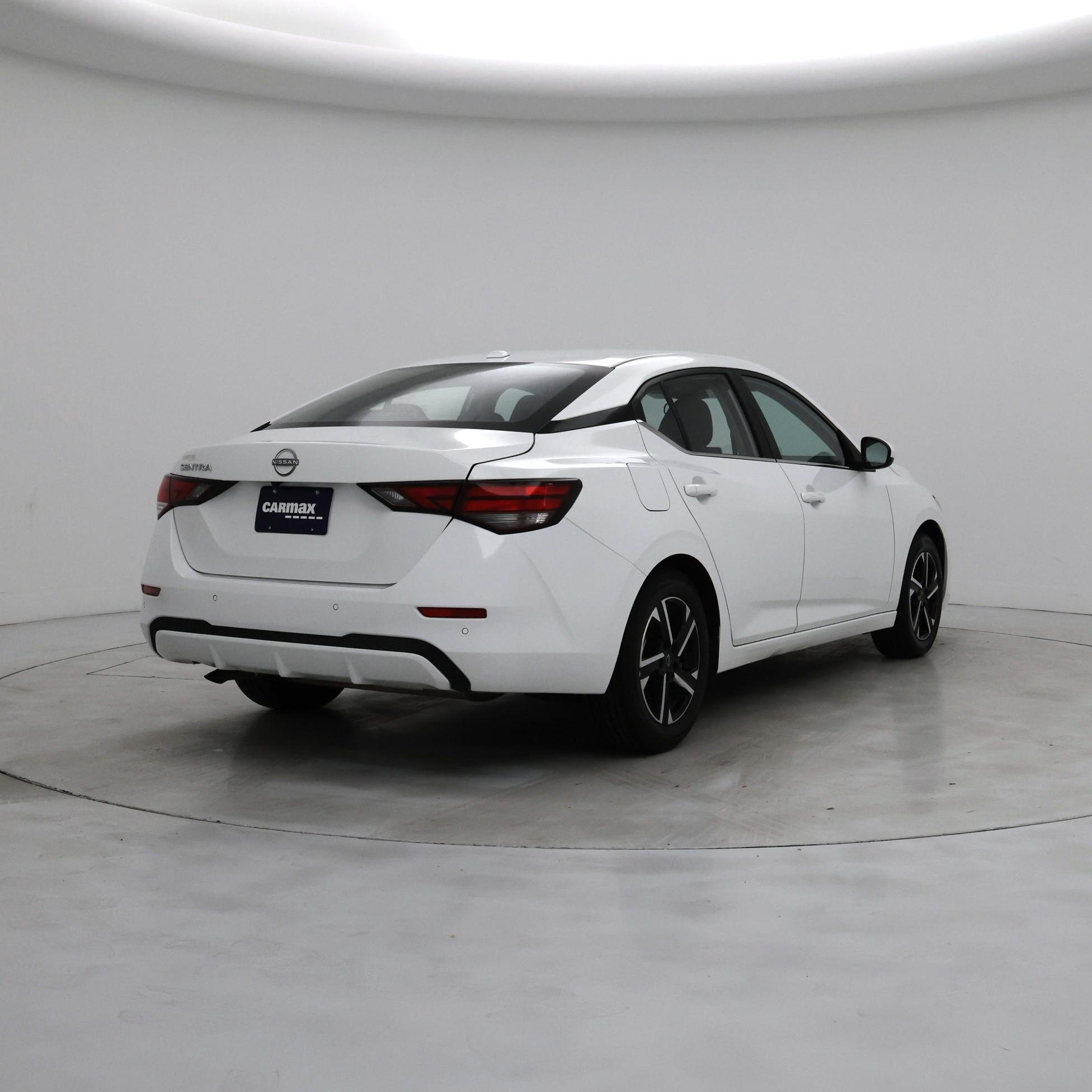 Thumbnail: 2025 Nissan Sentra - 8