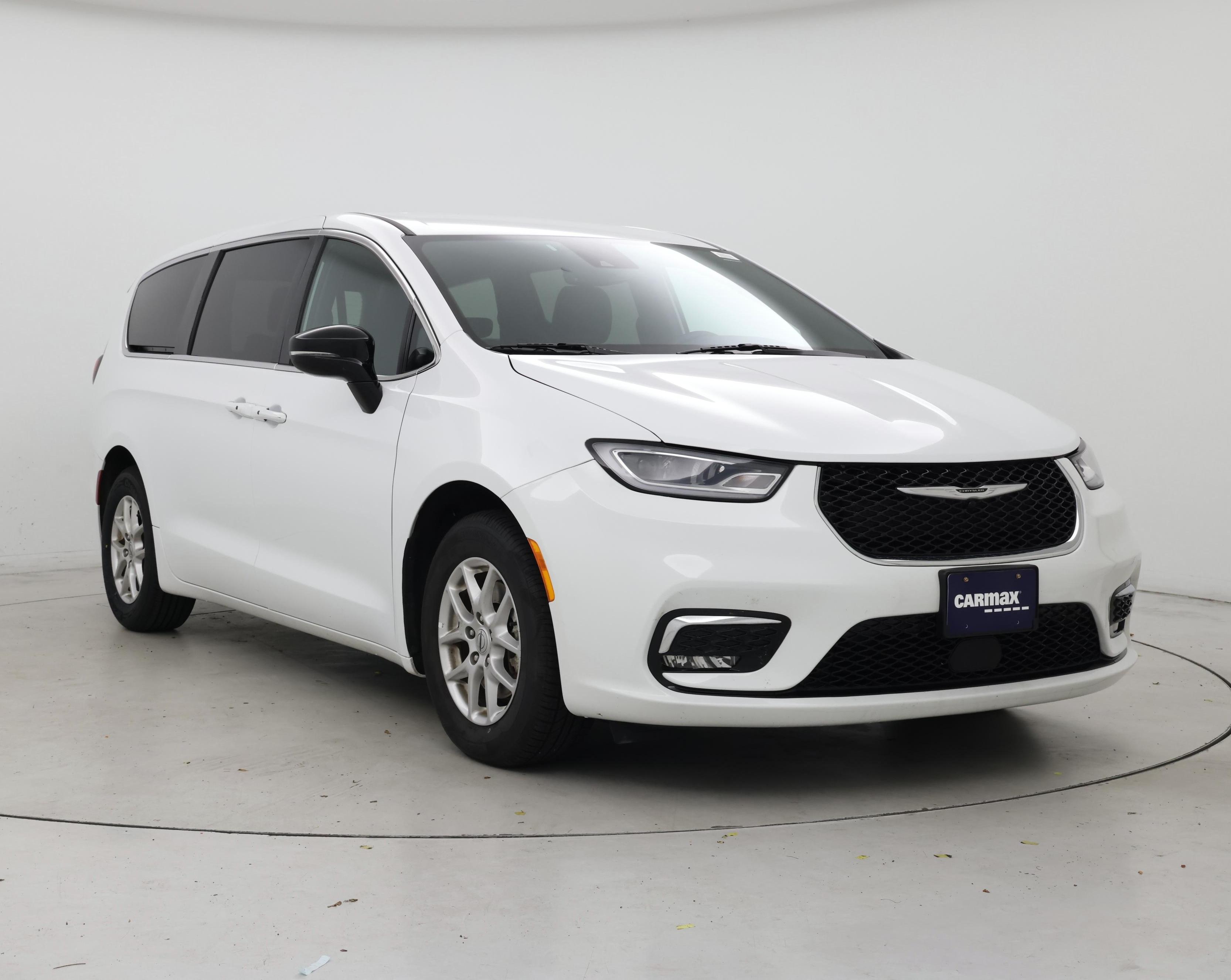White 2025 Chrysler Pacifica Minivan Front-Wheel Drive Automatic
