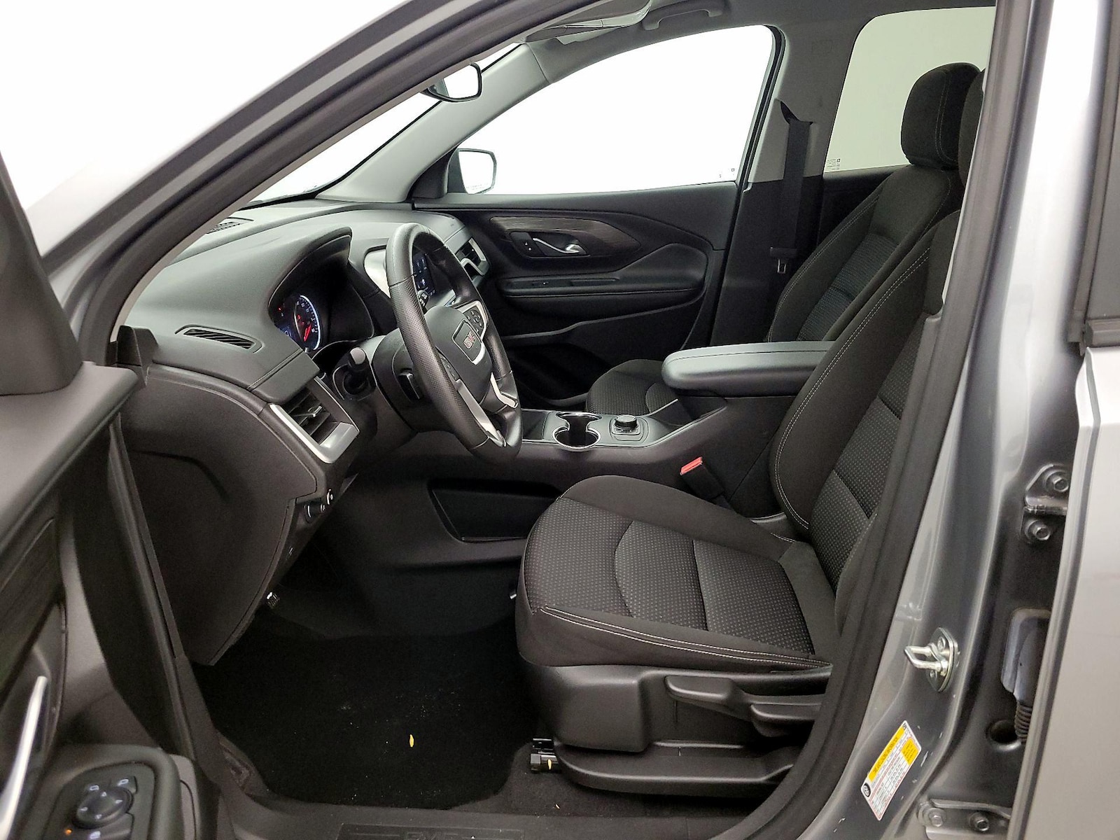 2024 GMC Terrain SLE - Photo 12