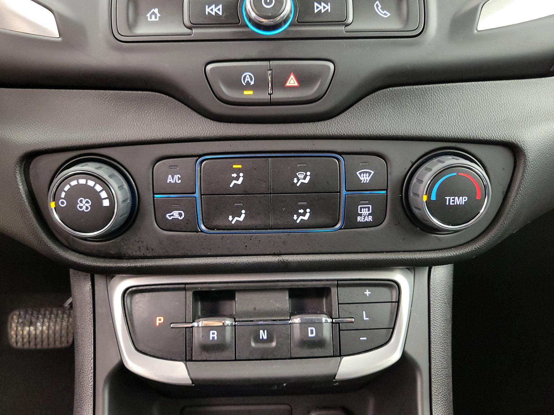Thumbnail: 2024 GMC Terrain - 16