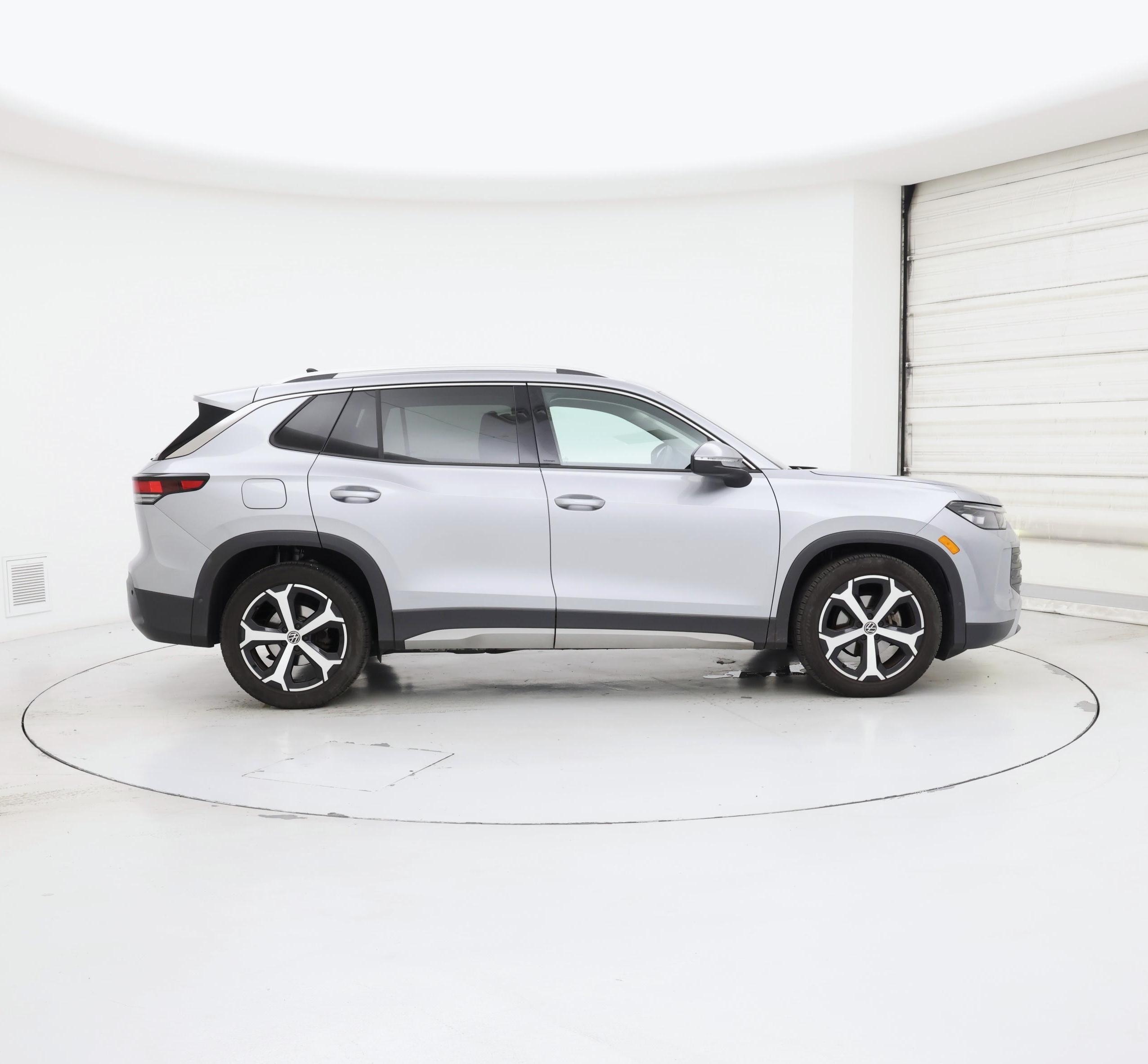 Thumbnail: 2026 Volkswagen Tiguan - 7