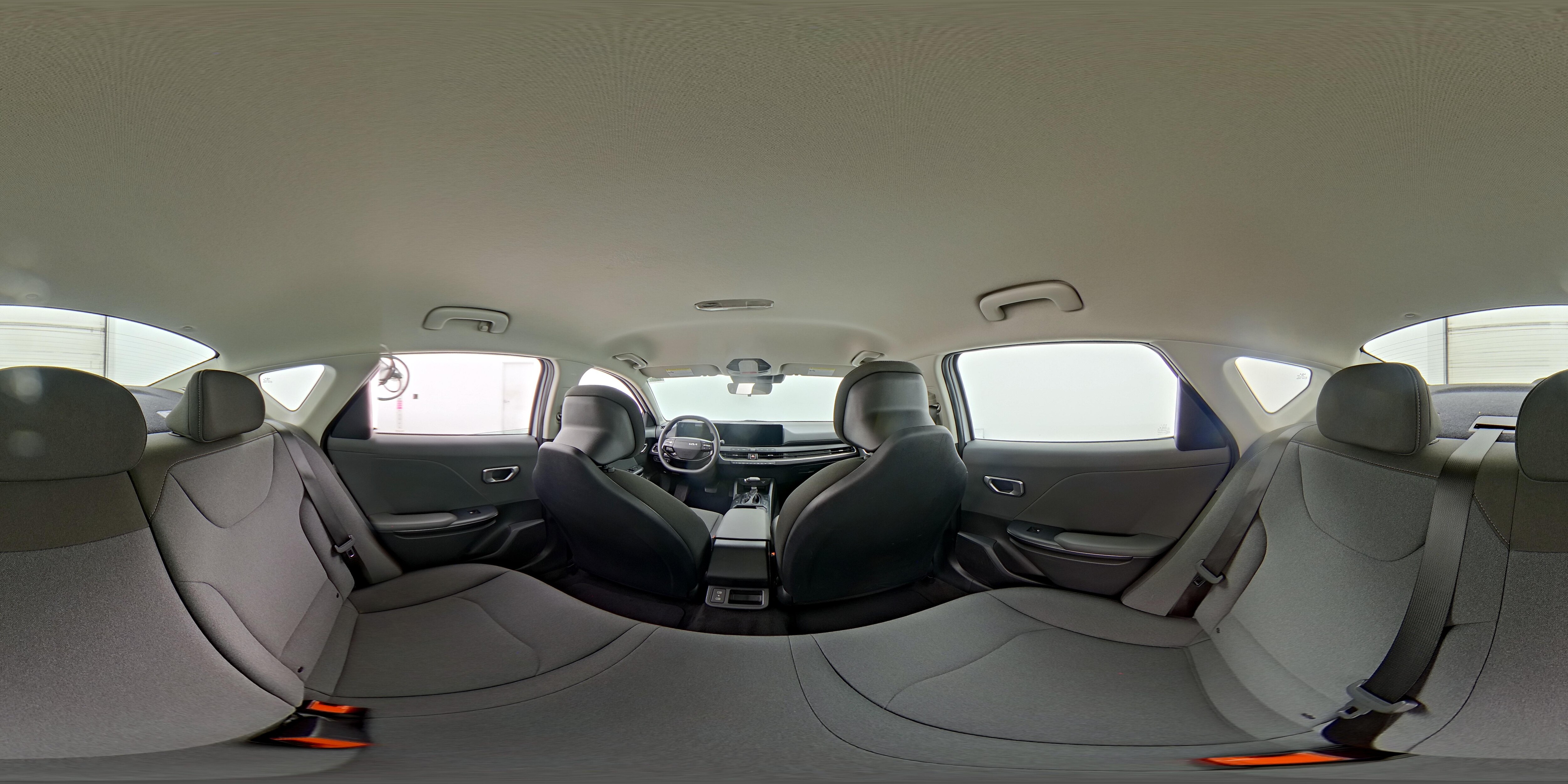 2025 Kia K4 LXS - Photo 25