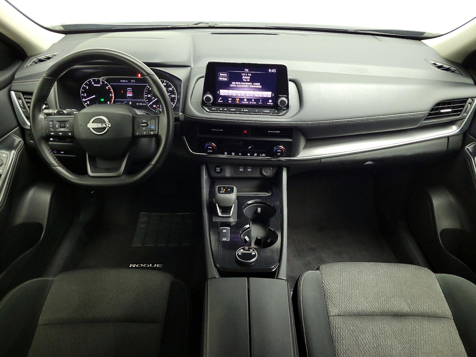 2025 Nissan Rogue SV - Photo 10
