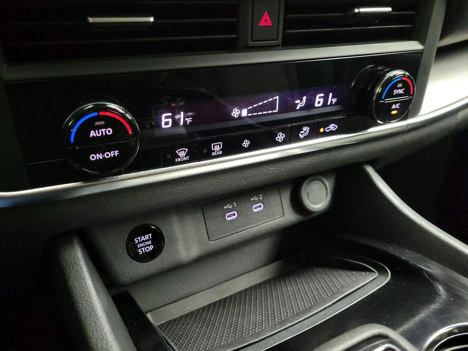 2025 Nissan Rogue SV - Photo 17