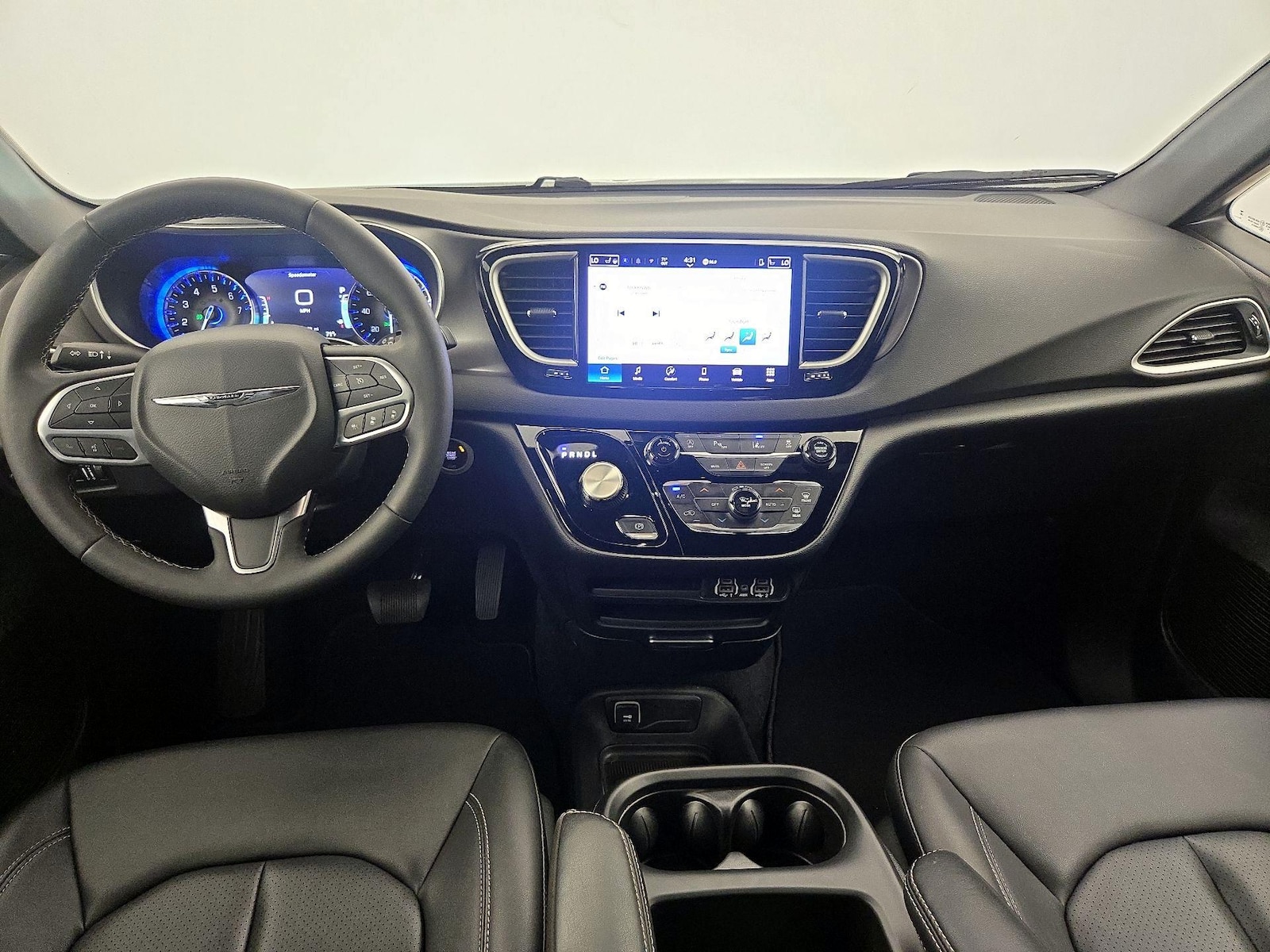 2025 Chrysler Pacifica Select - Photo 10