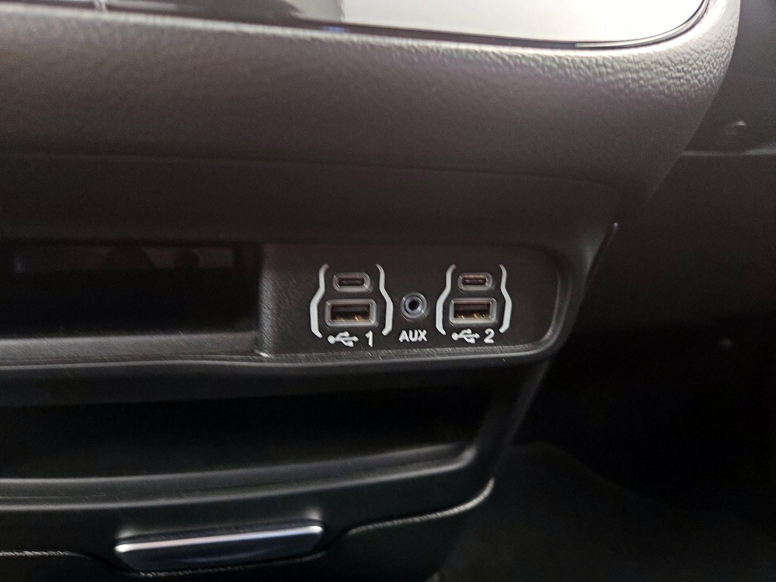 2025 Chrysler Pacifica Select - Photo 19
