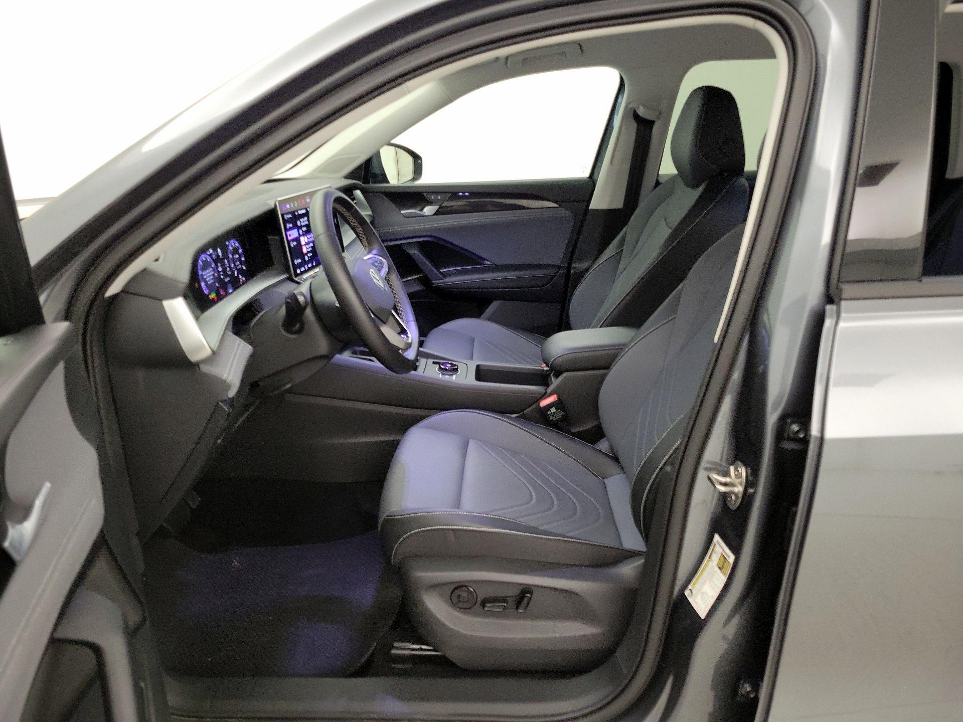Thumbnail: 2026 Volkswagen Tiguan - 11