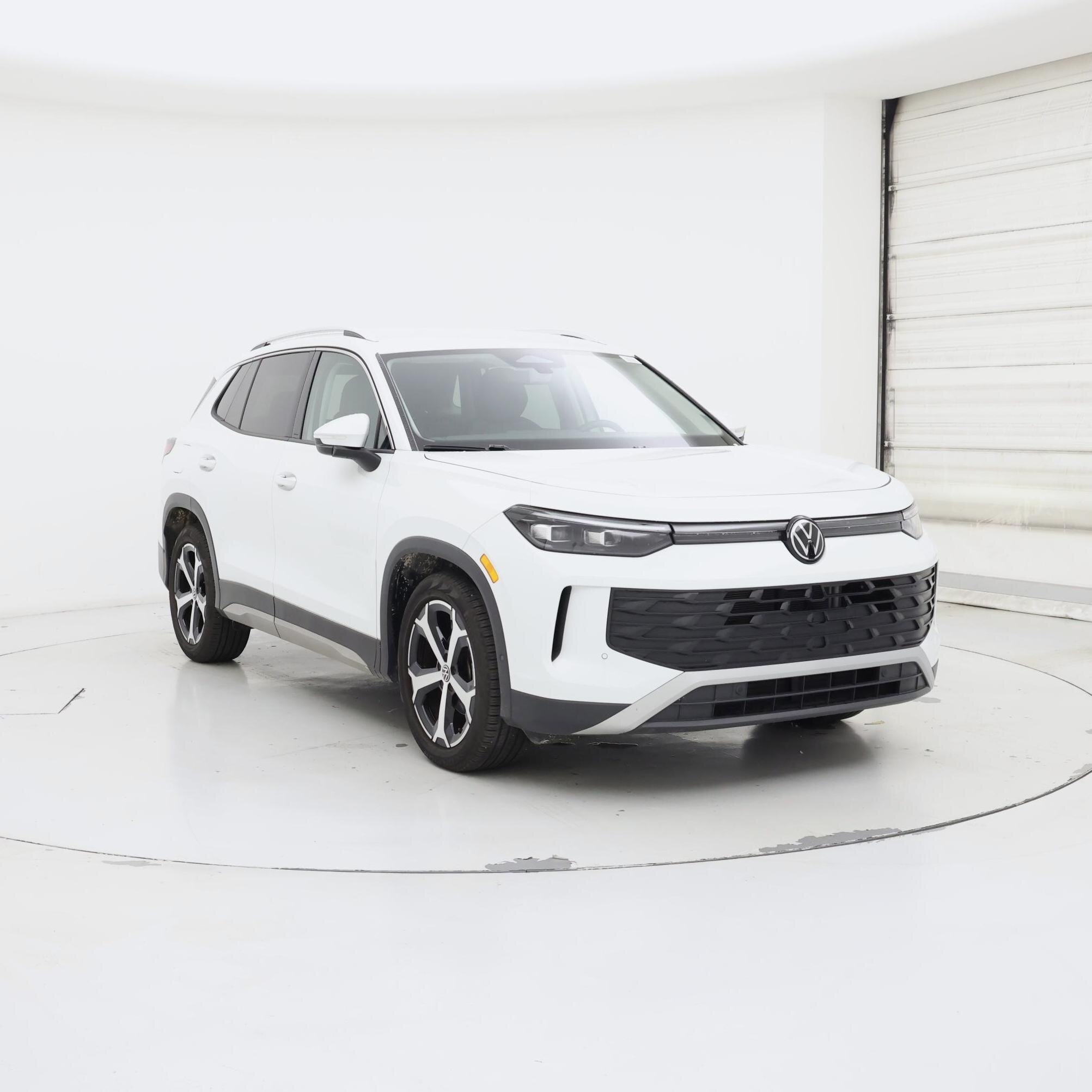 White 2026 Volkswagen Tiguan SUV / Crossover Front-Wheel Drive Automatic