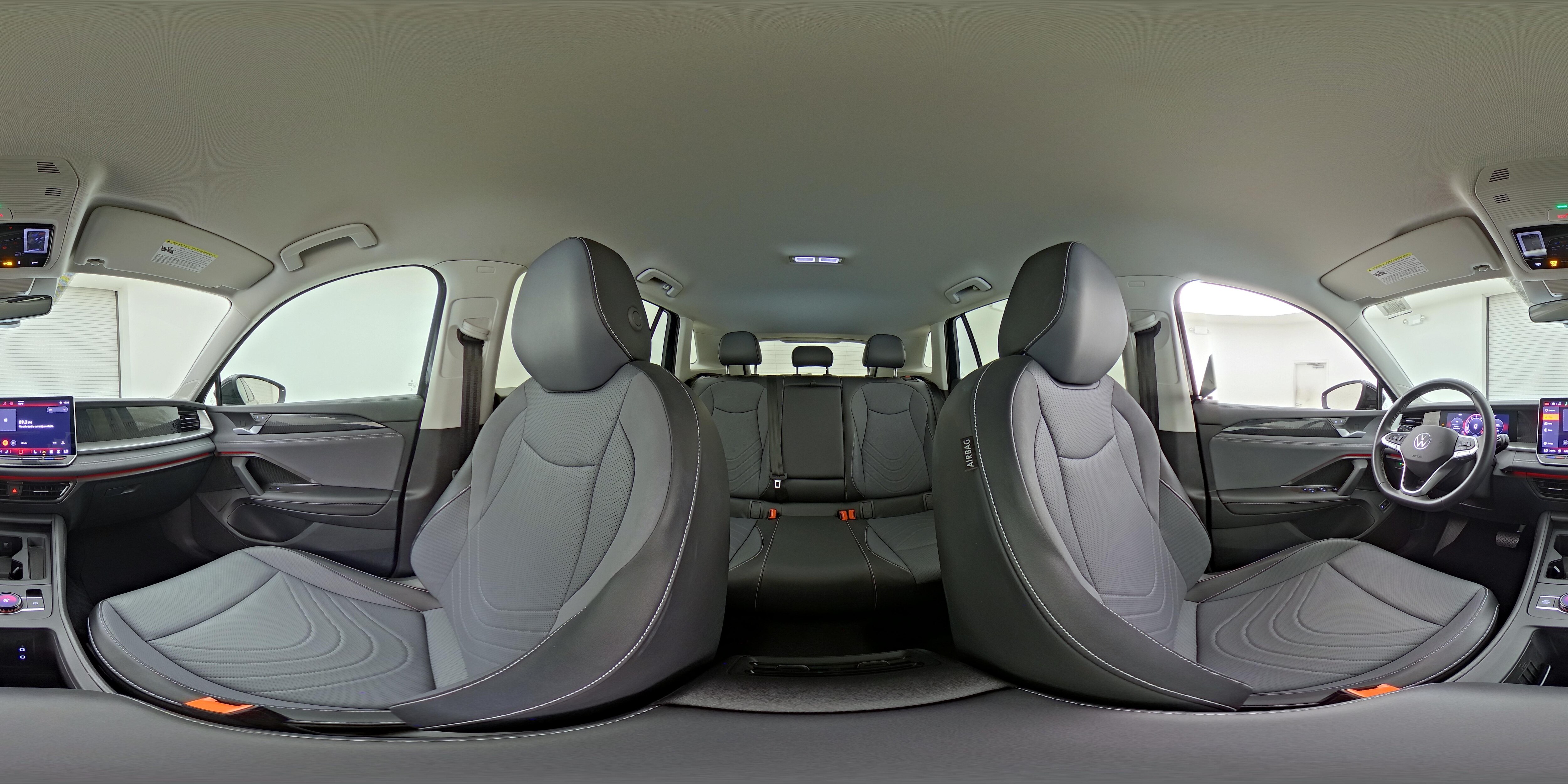 2026 Volkswagen Tiguan SE - Photo 24