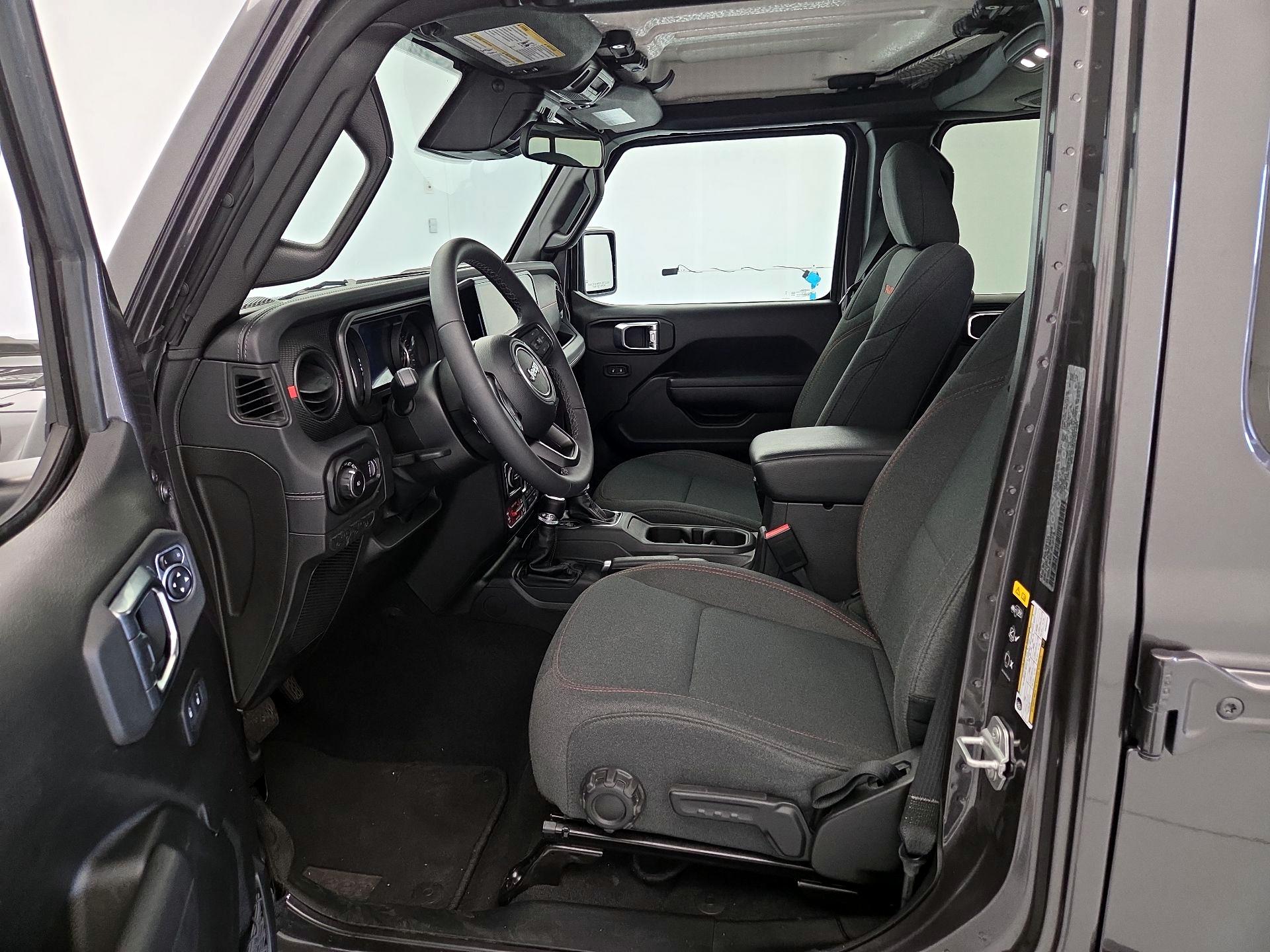 Thumbnail: 2025 Jeep Wrangler - 11