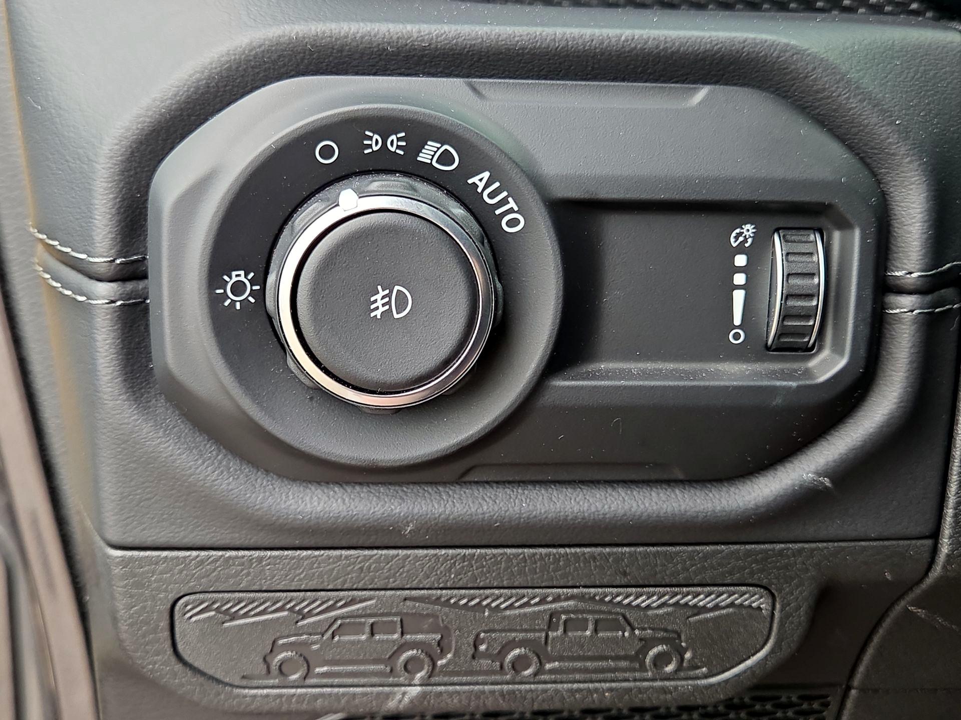 Thumbnail: 2025 Jeep Wrangler - 13