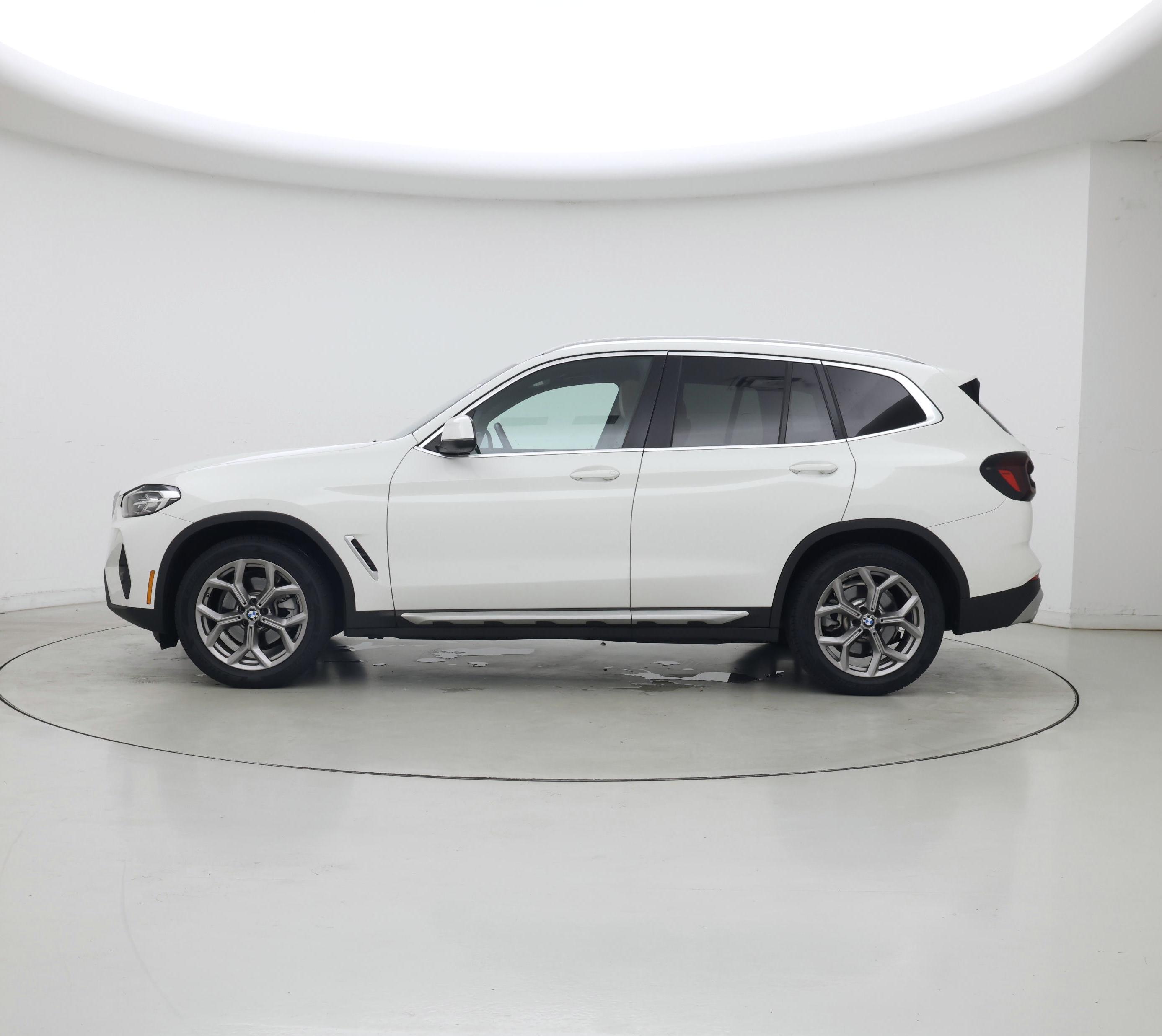 Thumbnail: 2023 BMW X3 - 3