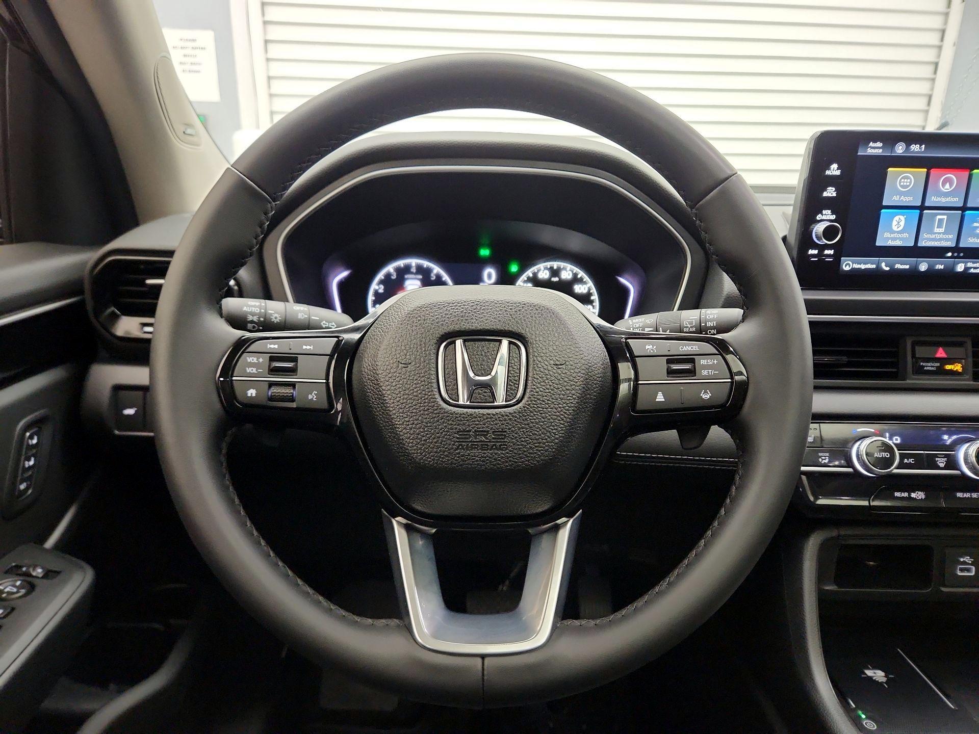 Thumbnail: 2025 Honda Pilot - 10