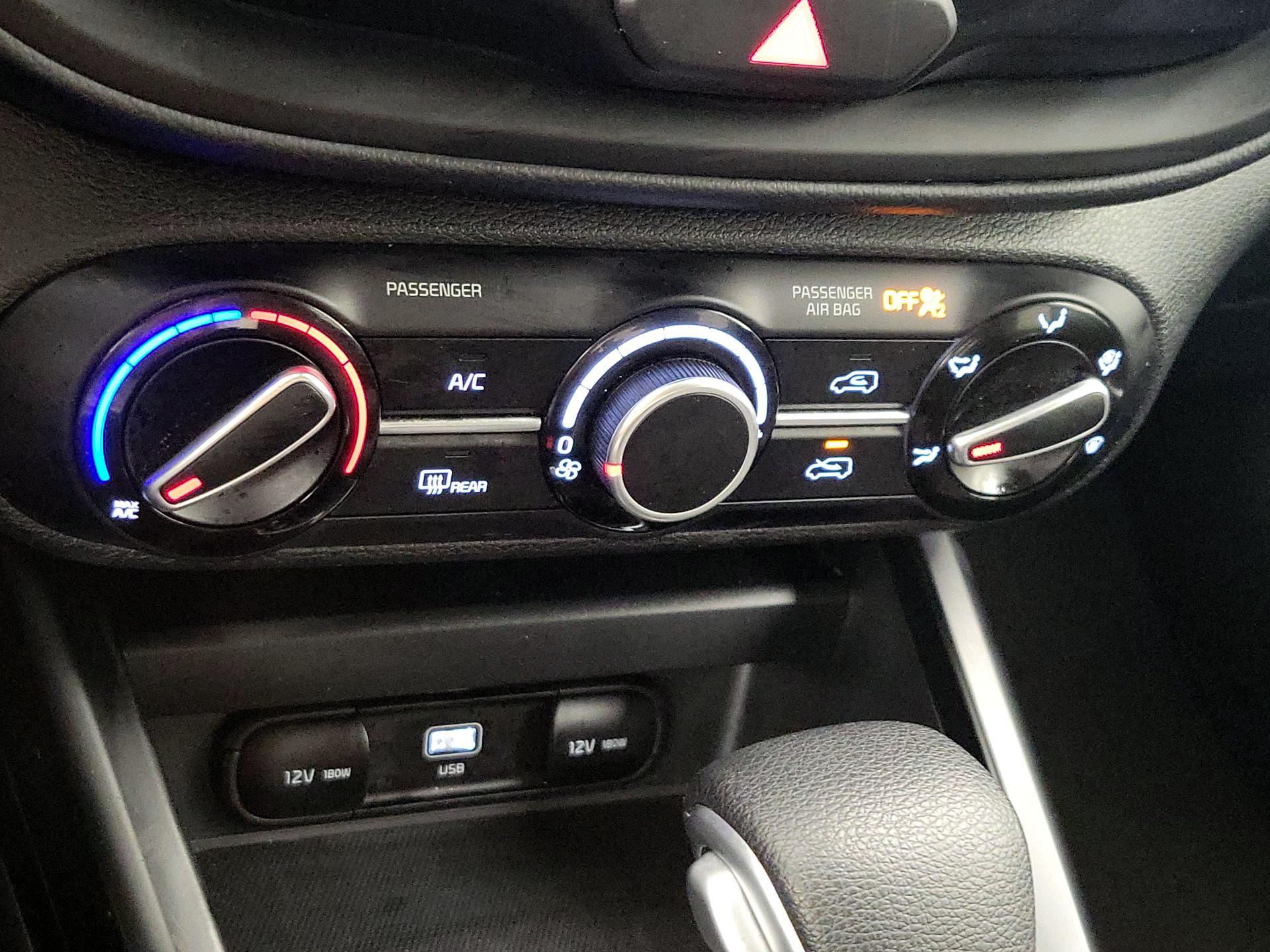 Thumbnail: 2025 Kia Soul - 16