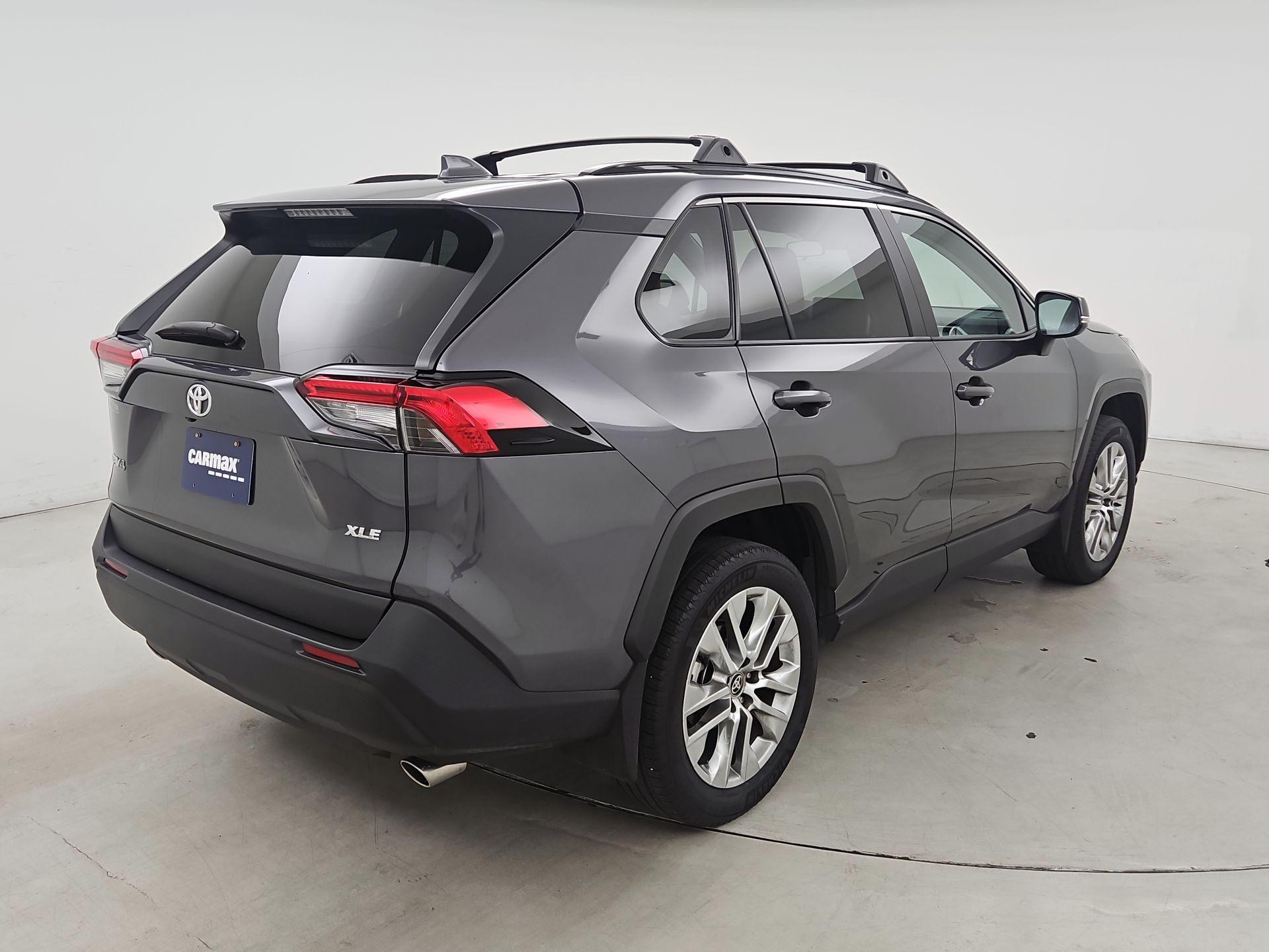 Thumbnail: 2025 Toyota RAV4 - 5