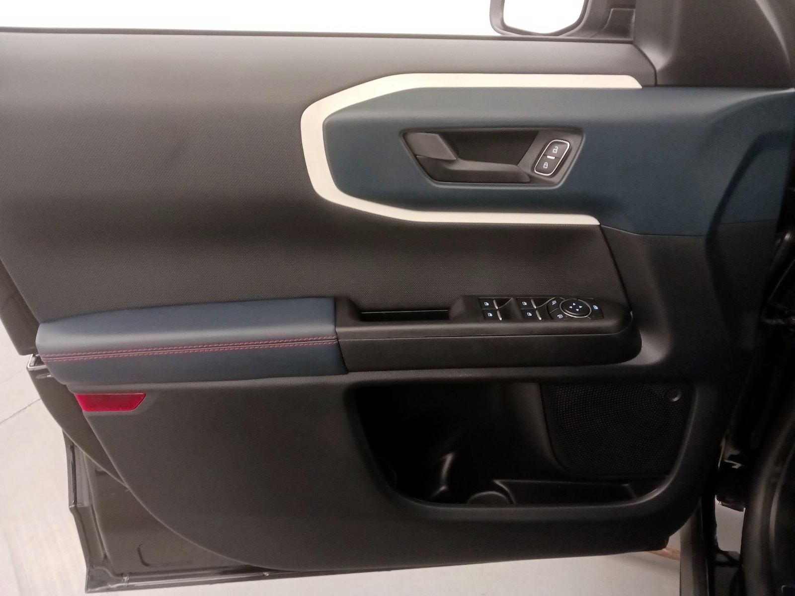 2025 Ford Bronco Sport Heritage - Photo 13