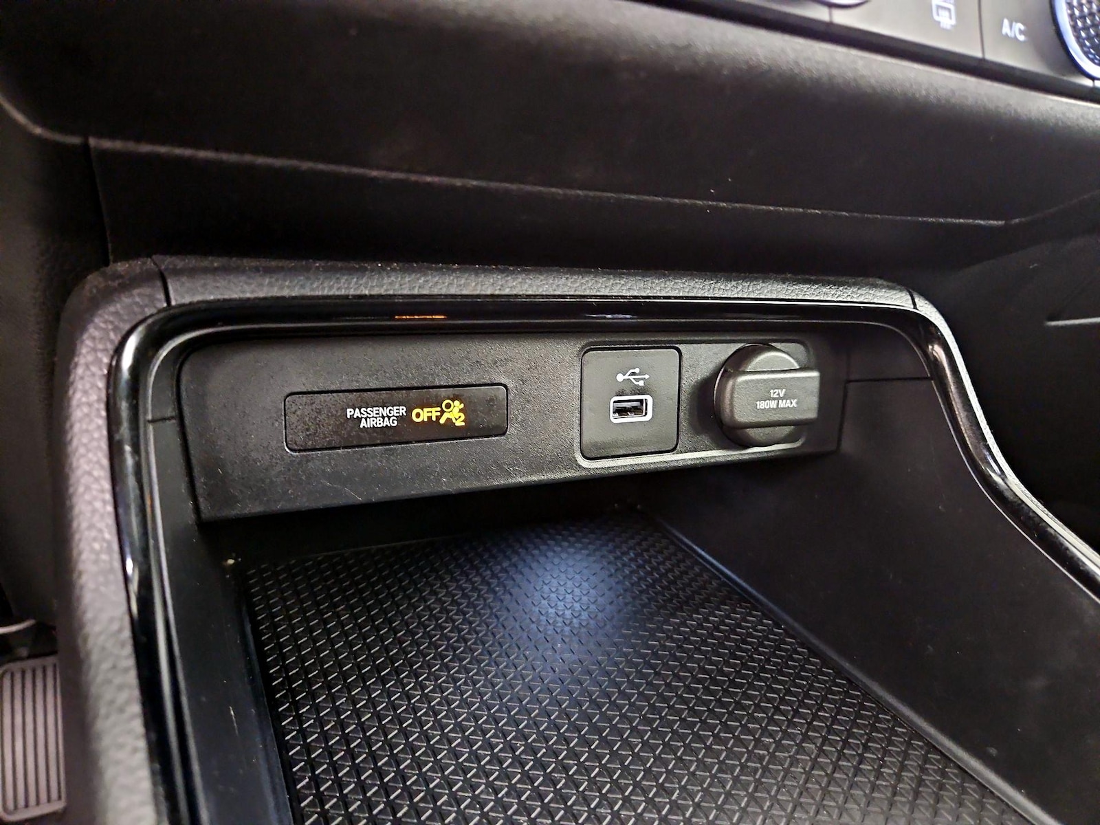 2025 Honda CR-V LX - Photo 19