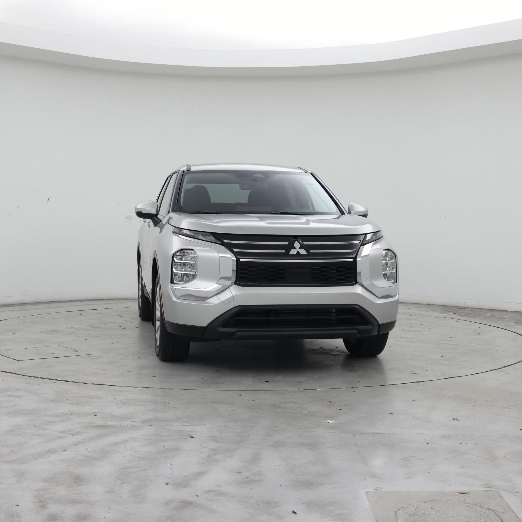Thumbnail: 2025 Mitsubishi Outlander - 5