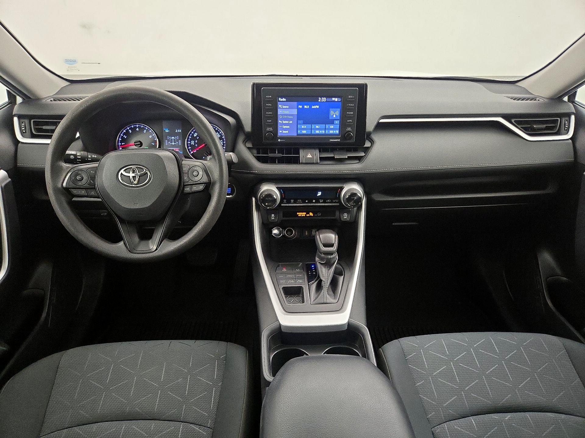 Thumbnail: 2021 Toyota RAV4 - 9