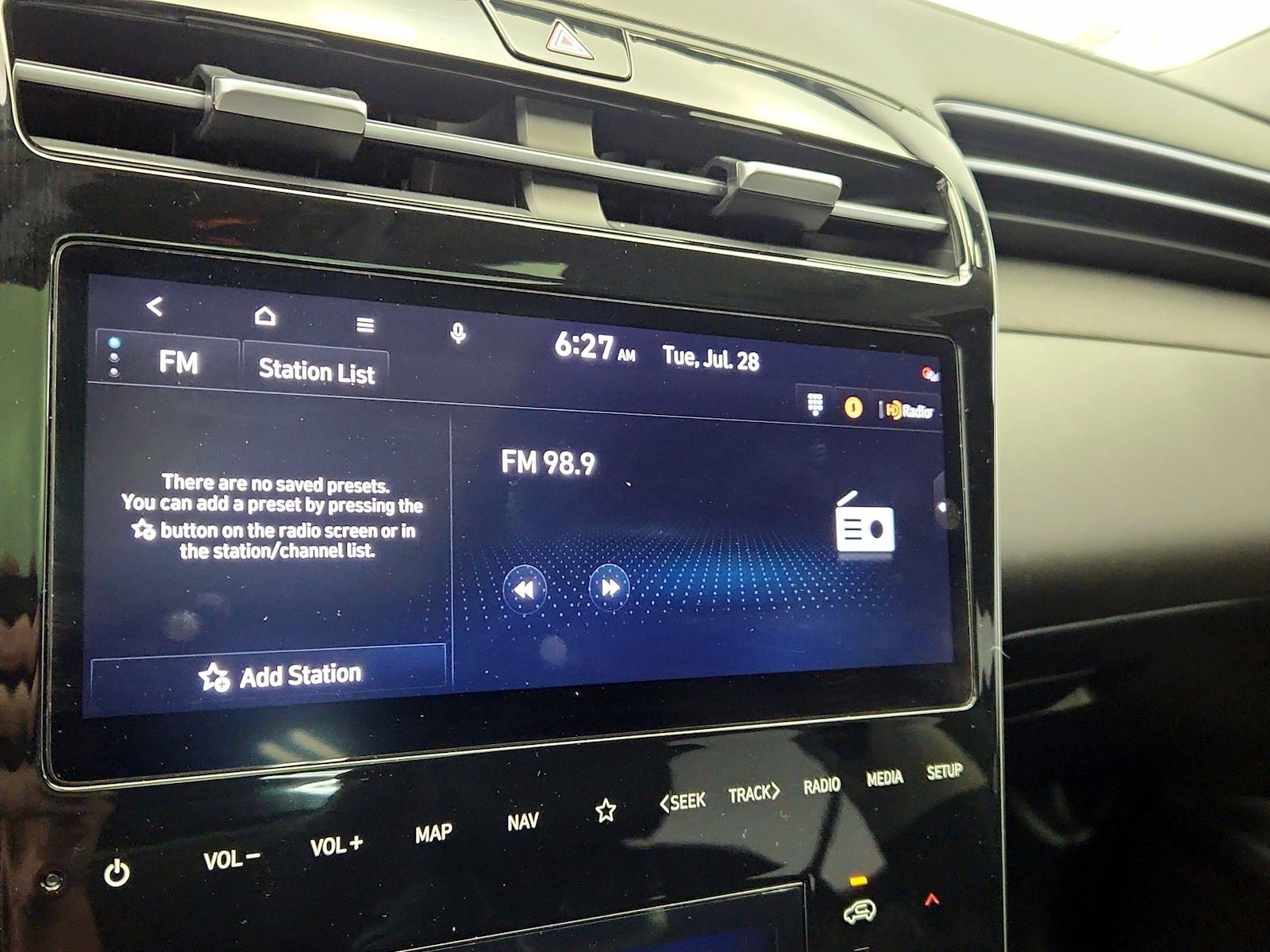 2023 Hyundai Tucson Limited - Photo 17
