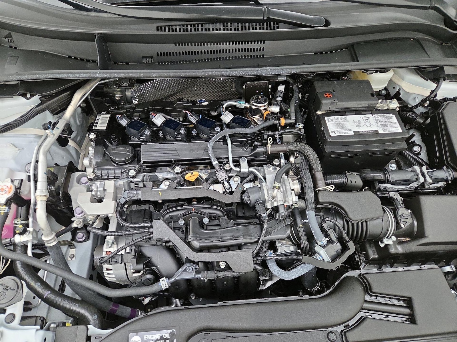 2025 Toyota Corolla SE - Photo 22