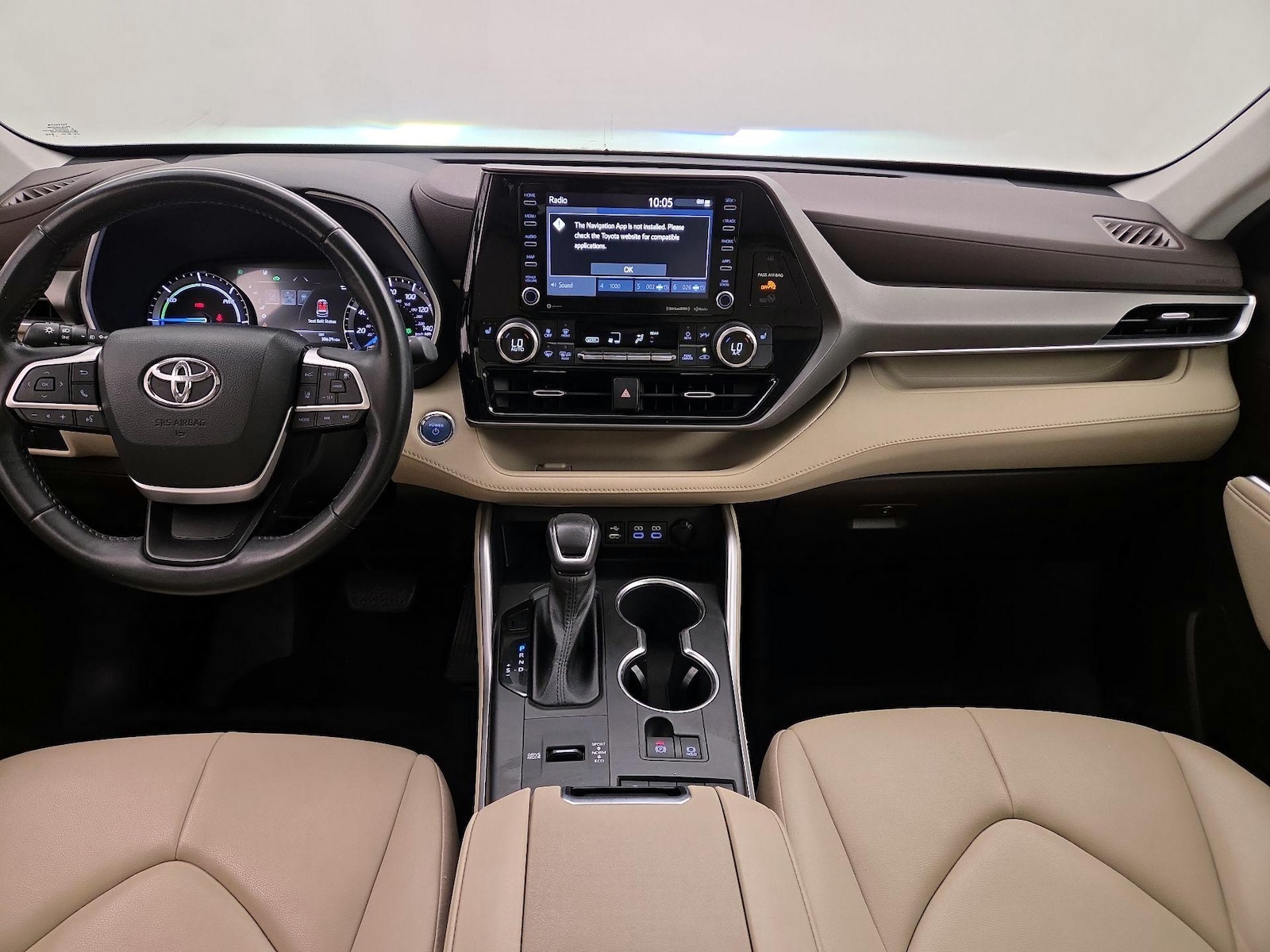 2022 Toyota Highlander XLE - Photo 10