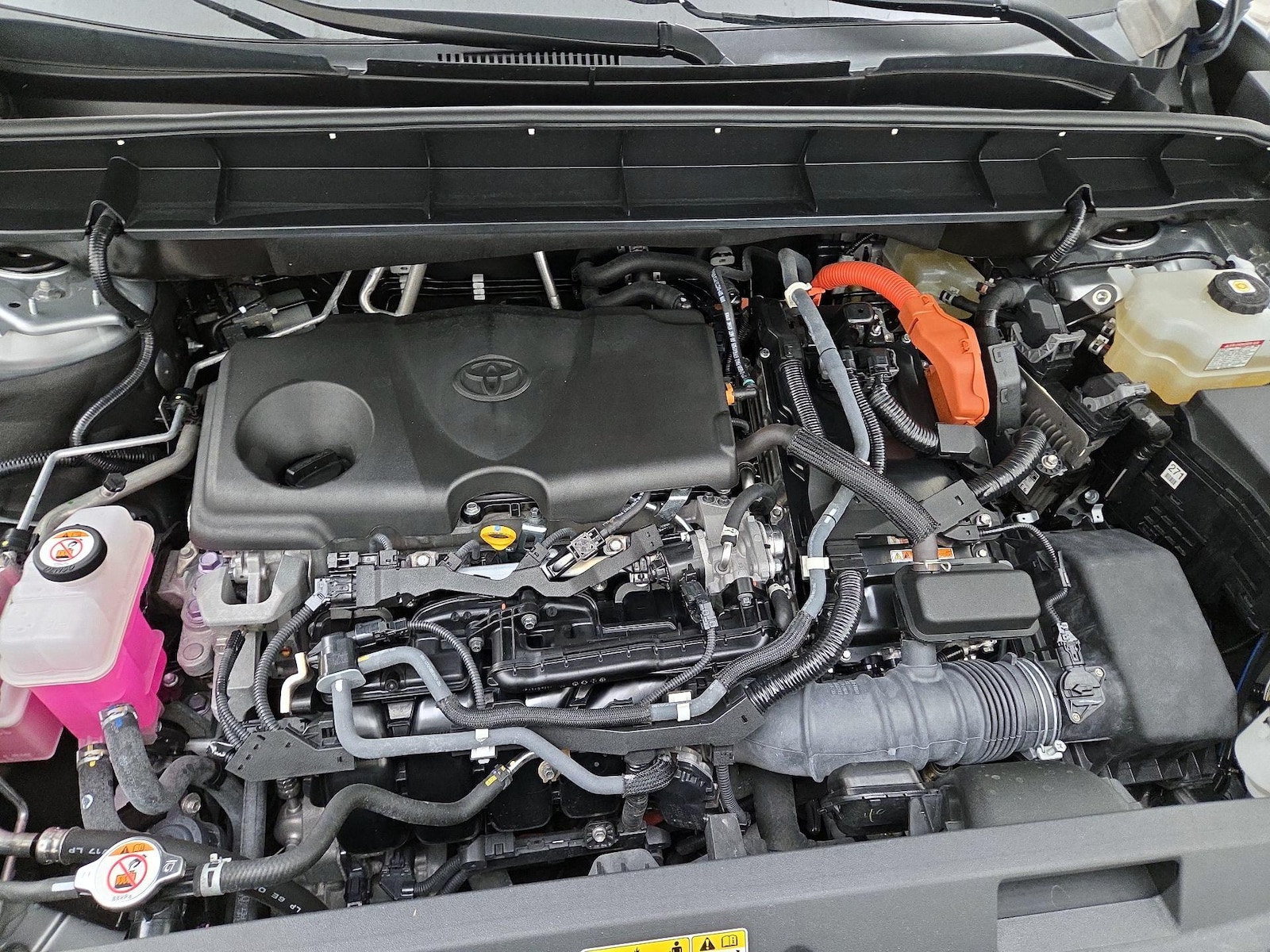 2022 Toyota Highlander XLE - Photo 25