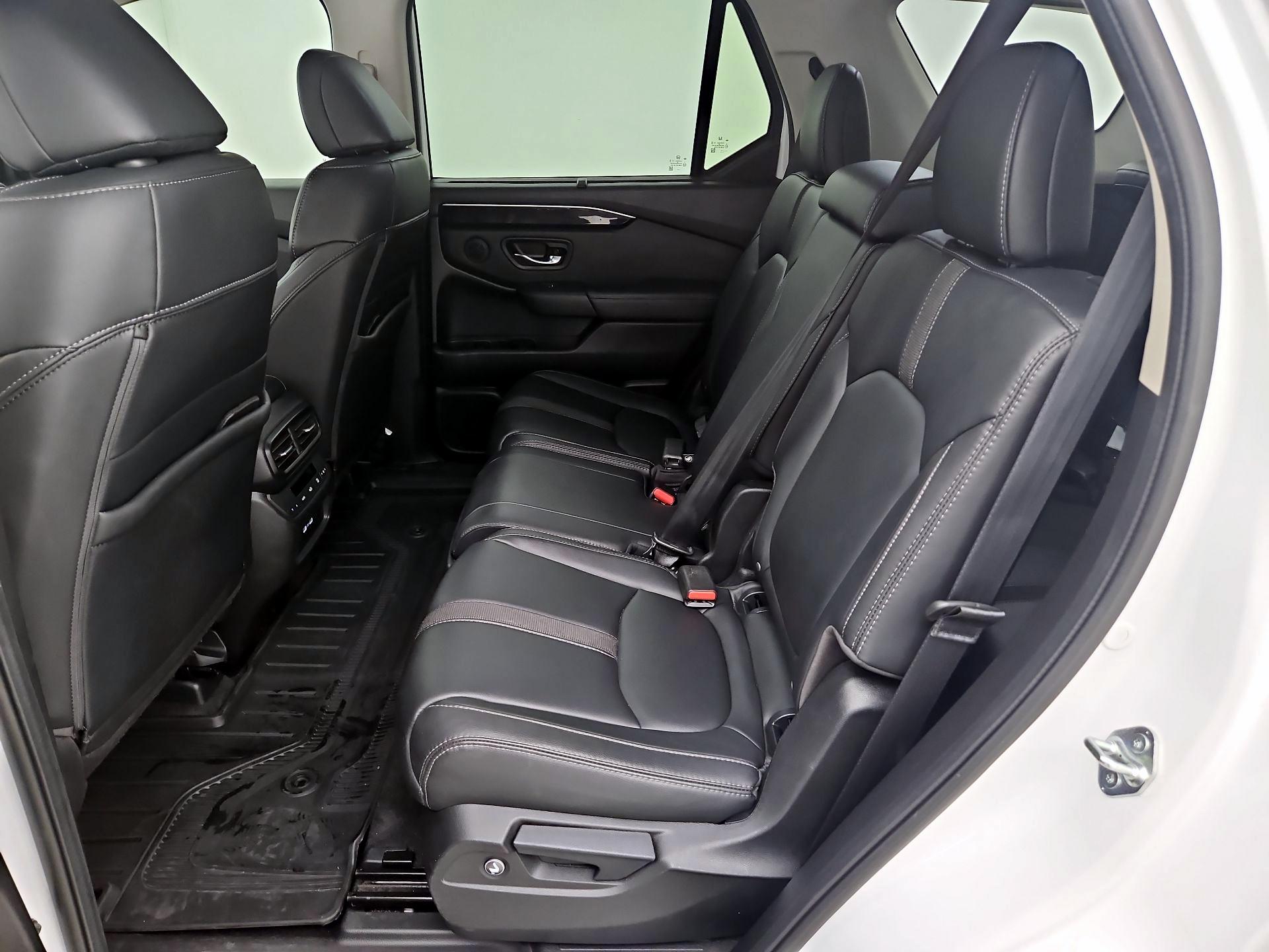 Thumbnail: 2023 Honda Pilot - 20