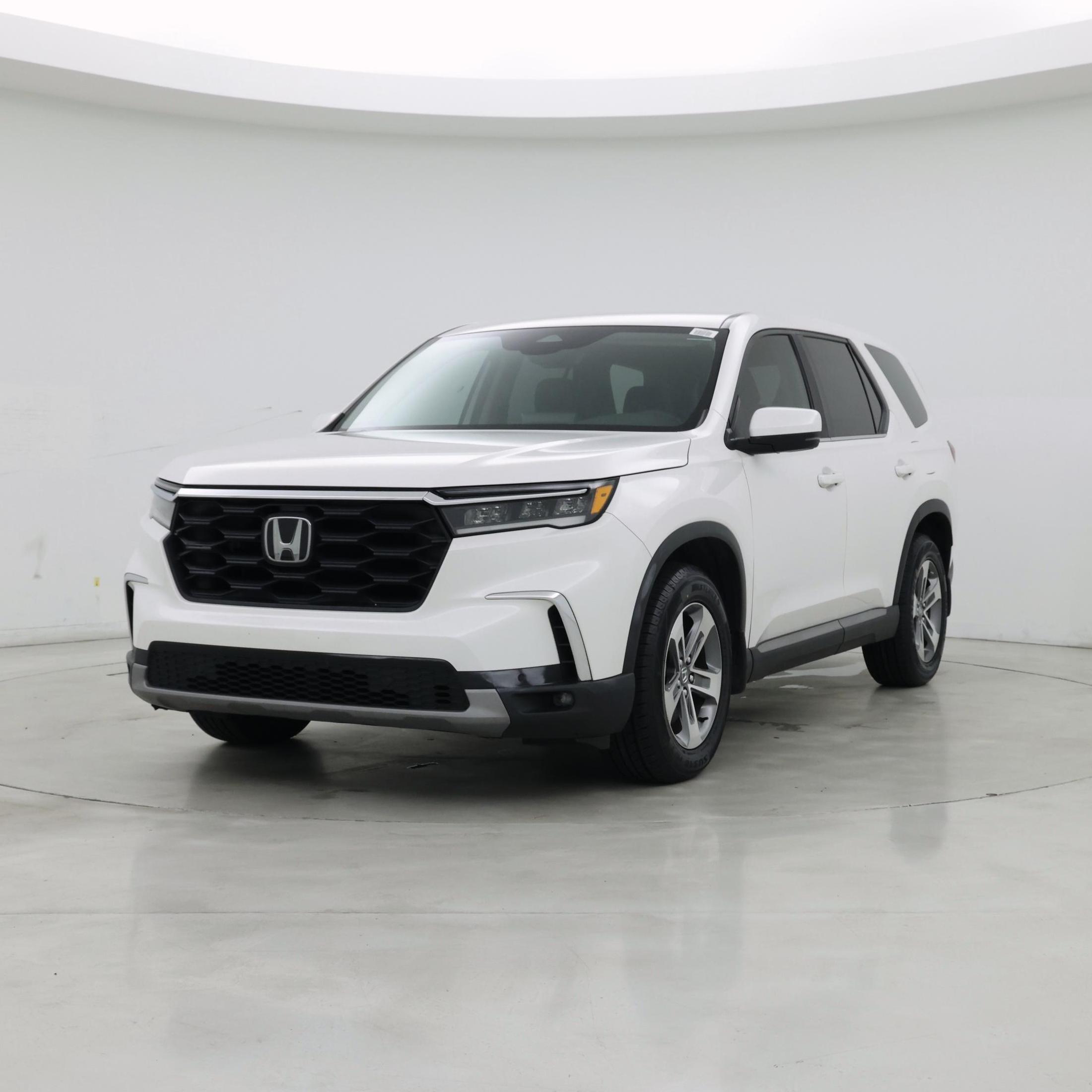 Thumbnail: 2023 Honda Pilot - 4