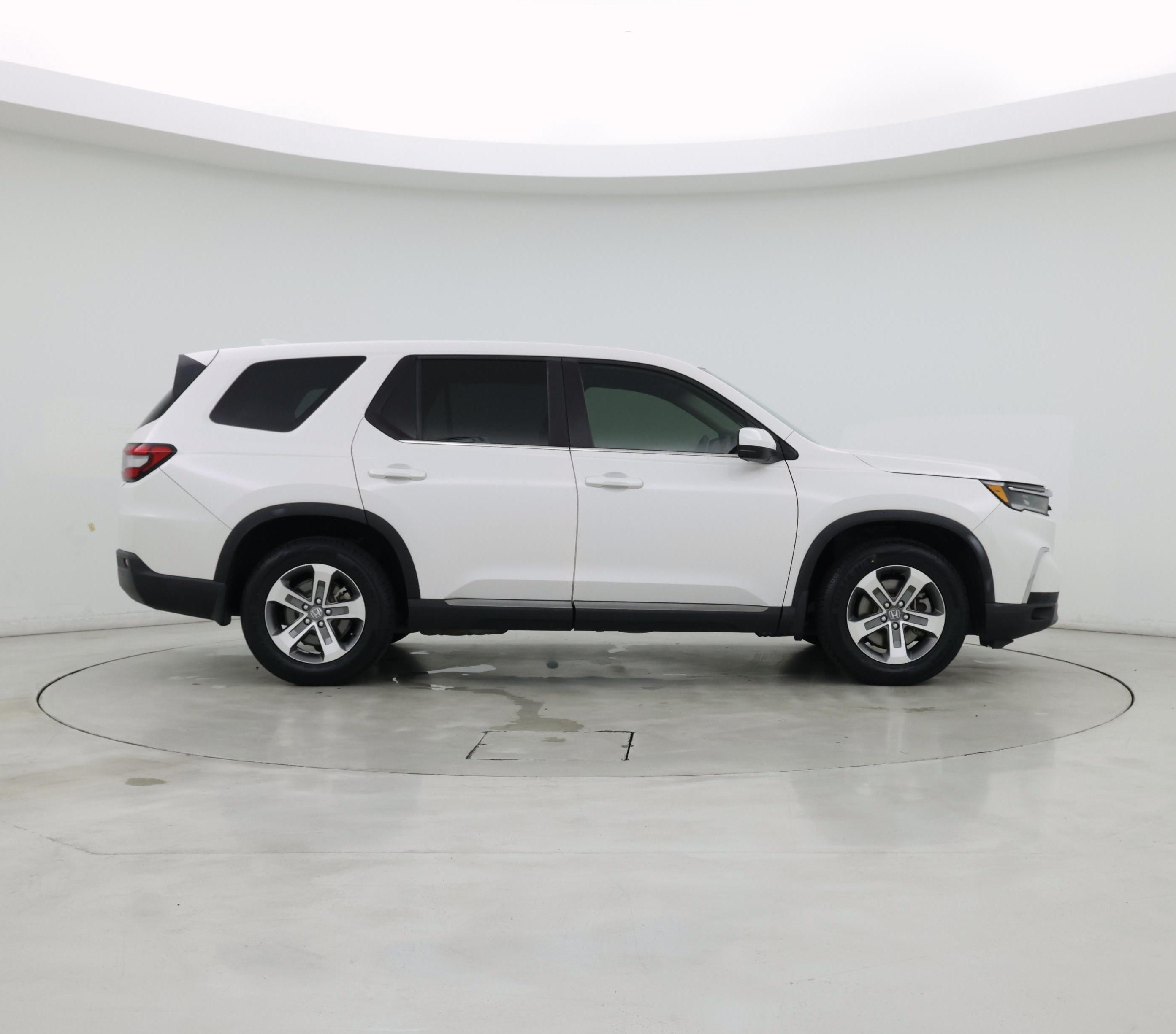 Thumbnail: 2023 Honda Pilot - 7