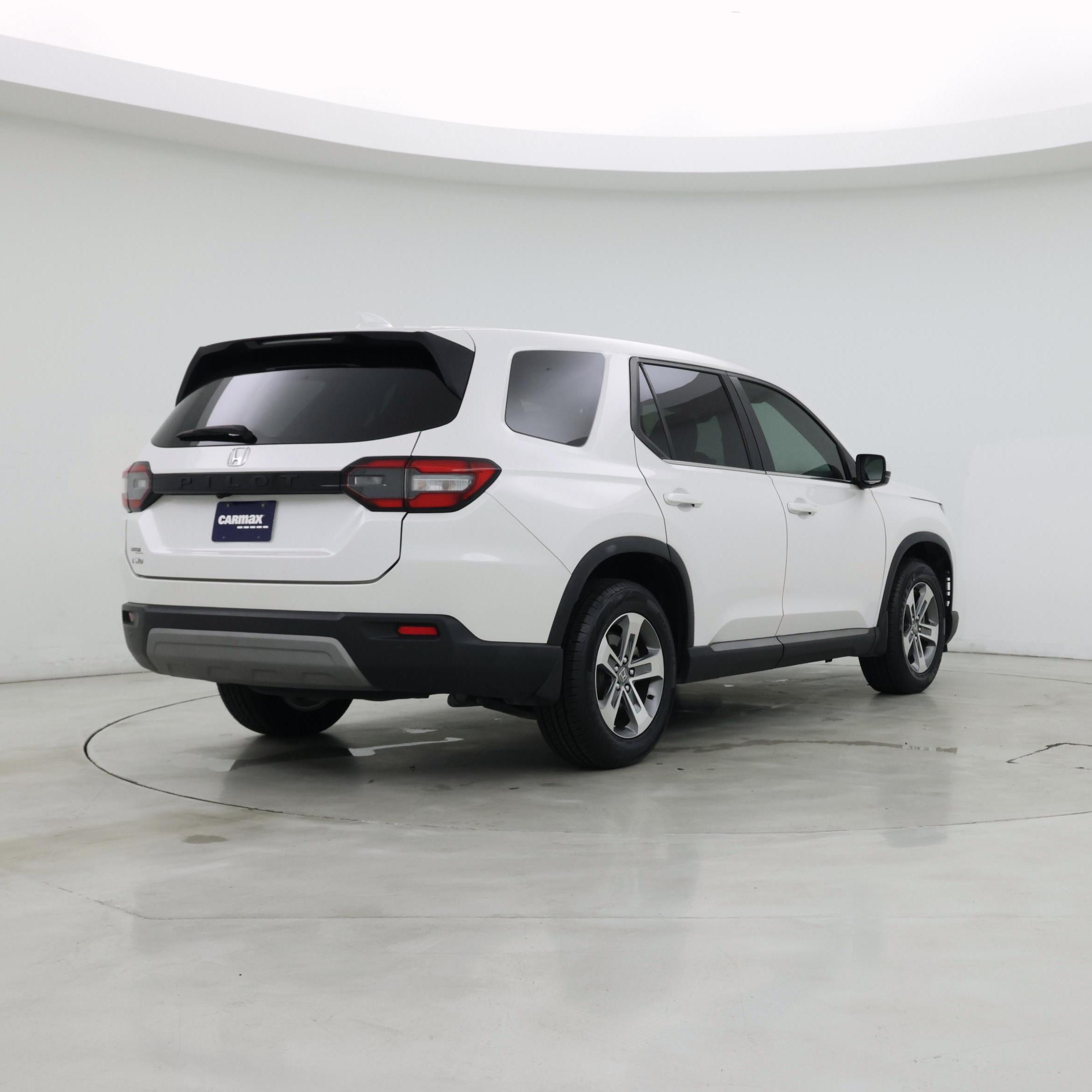 Thumbnail: 2023 Honda Pilot - 8