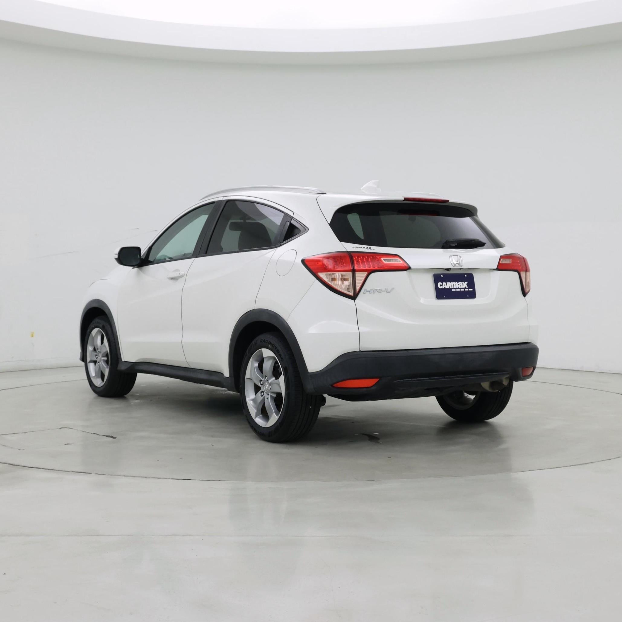 Thumbnail: 2017 Honda HR-V - 2