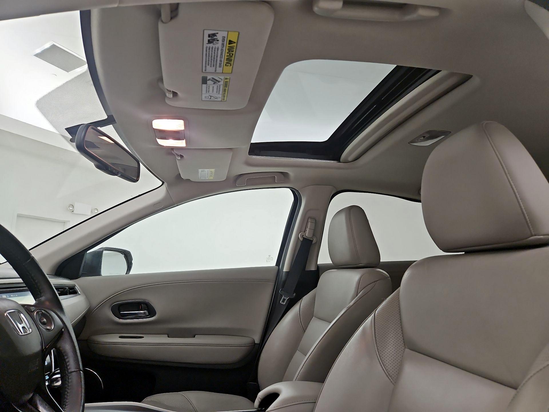 Thumbnail: 2017 Honda HR-V - 20