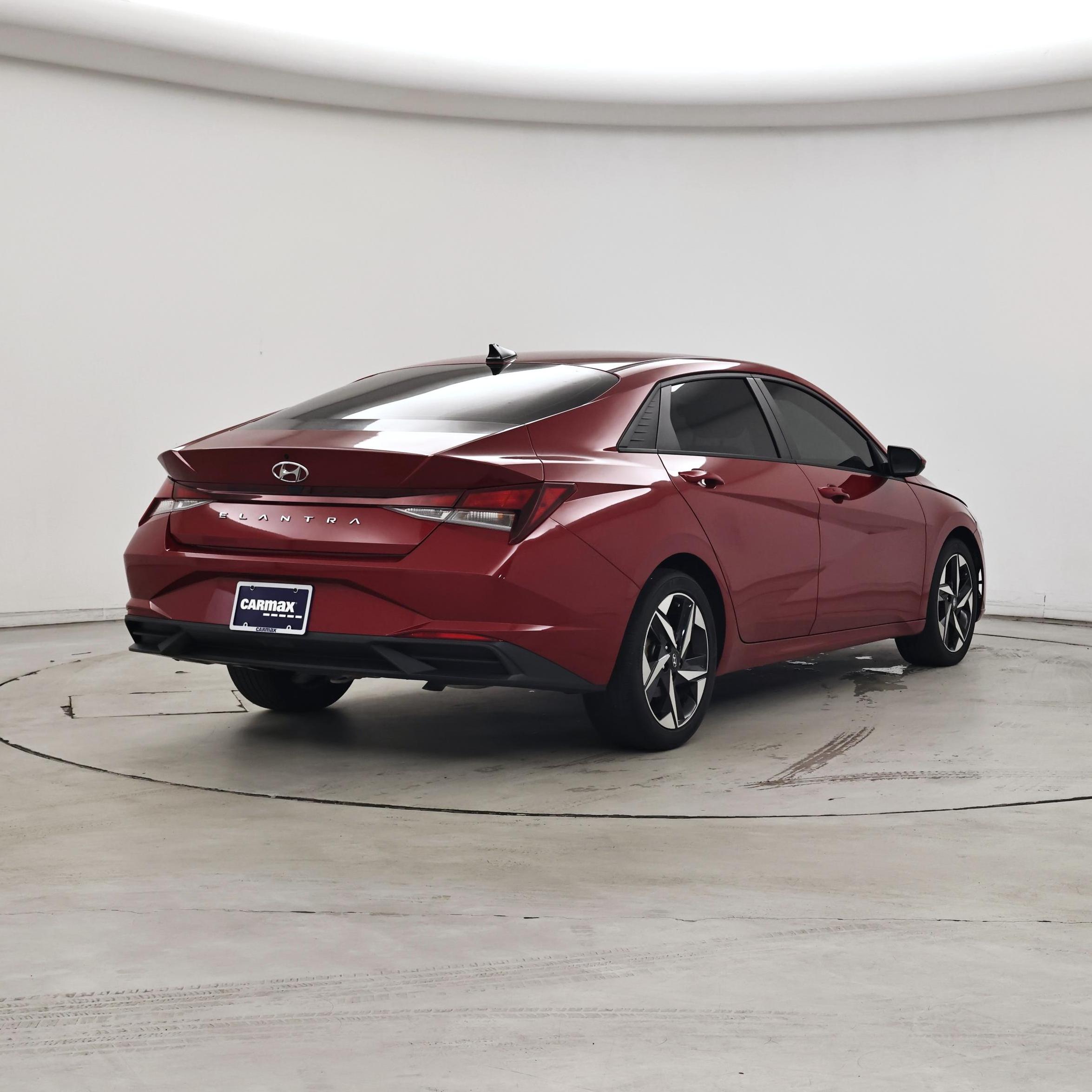 Thumbnail: 2023 Hyundai Elantra - 8