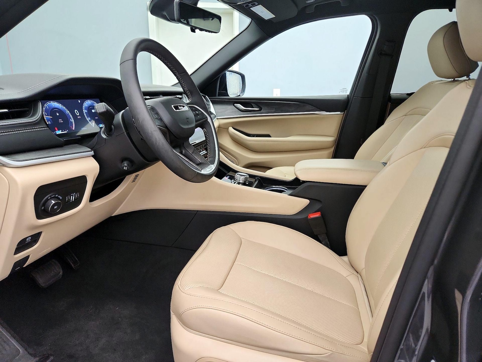 2025 Jeep Grand Cherokee Limited - Photo 12
