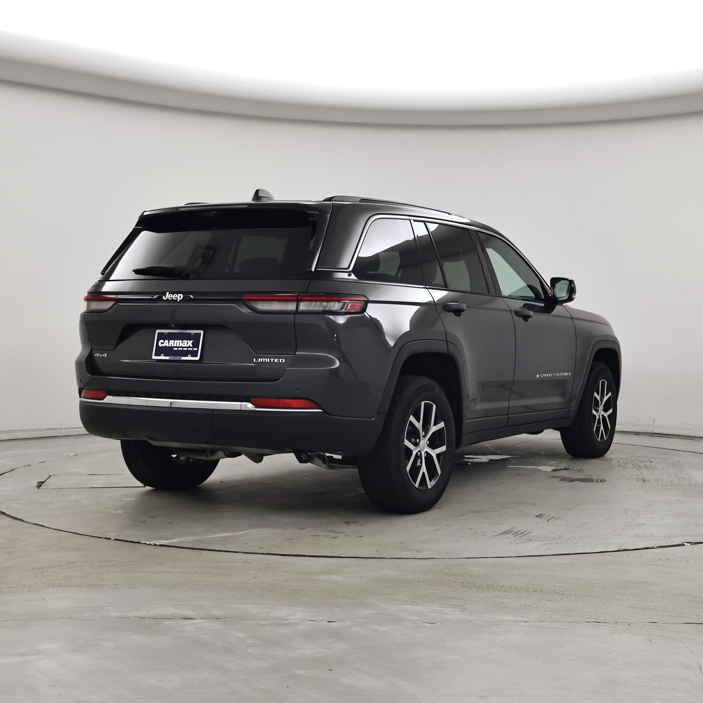 Thumbnail: 2025 Jeep Grand Cherokee - 8