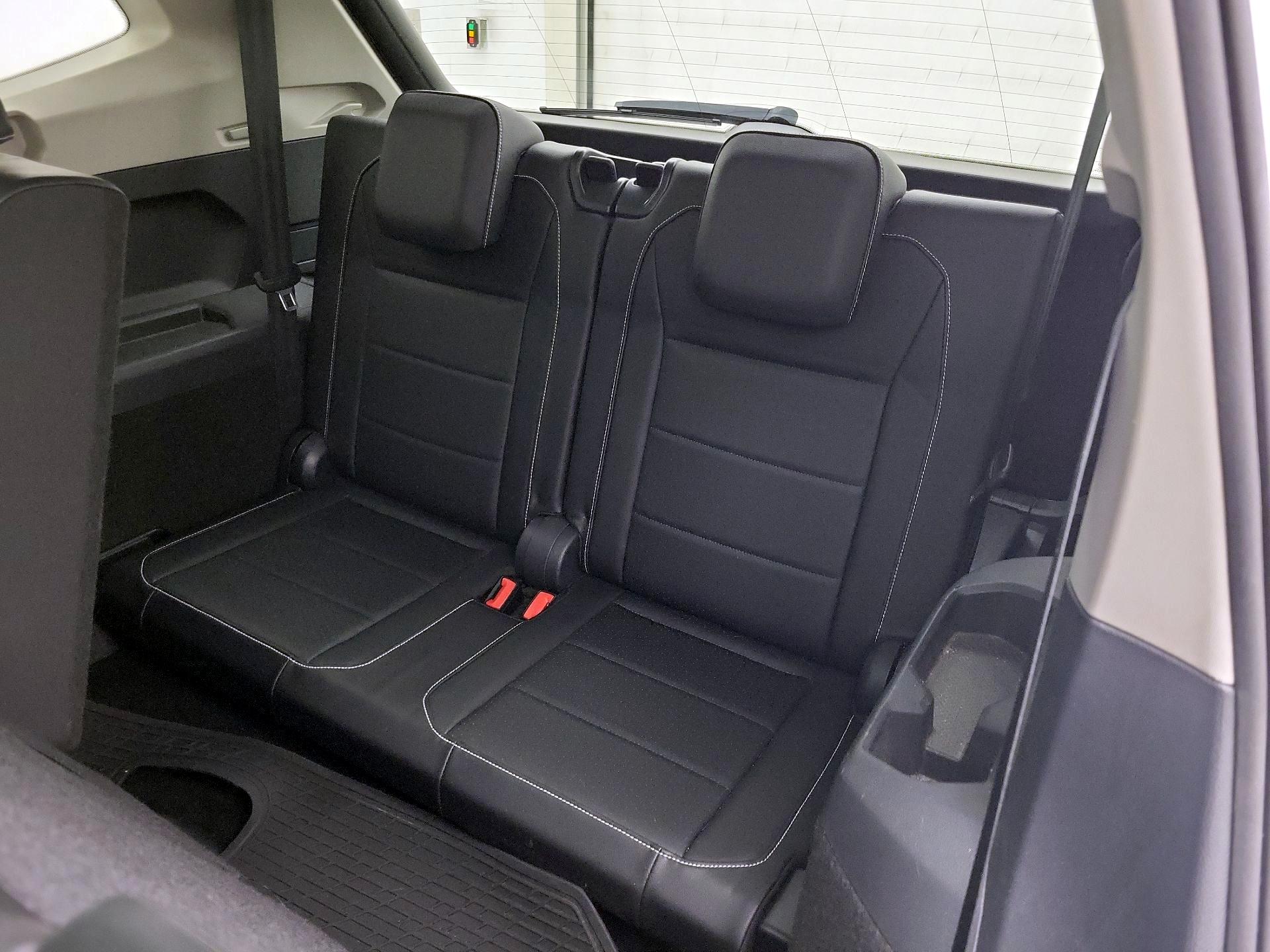 Thumbnail: 2021 Volkswagen Tiguan - 20