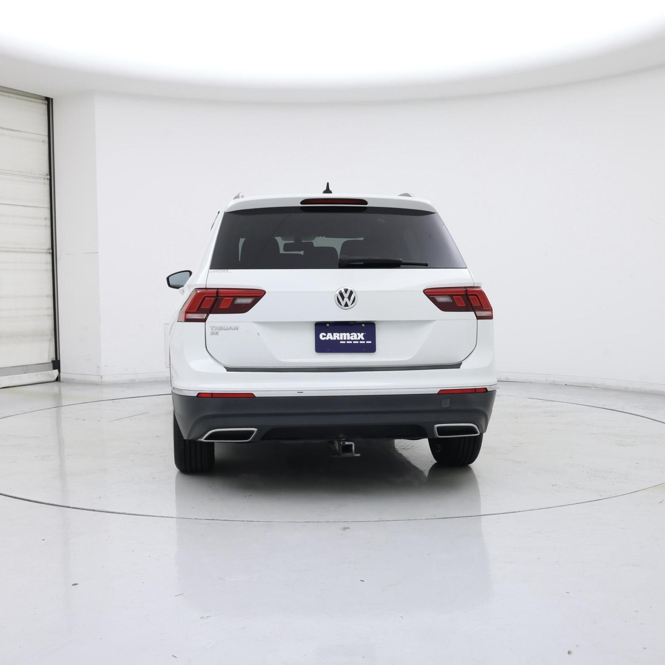 Thumbnail: 2021 Volkswagen Tiguan - 6