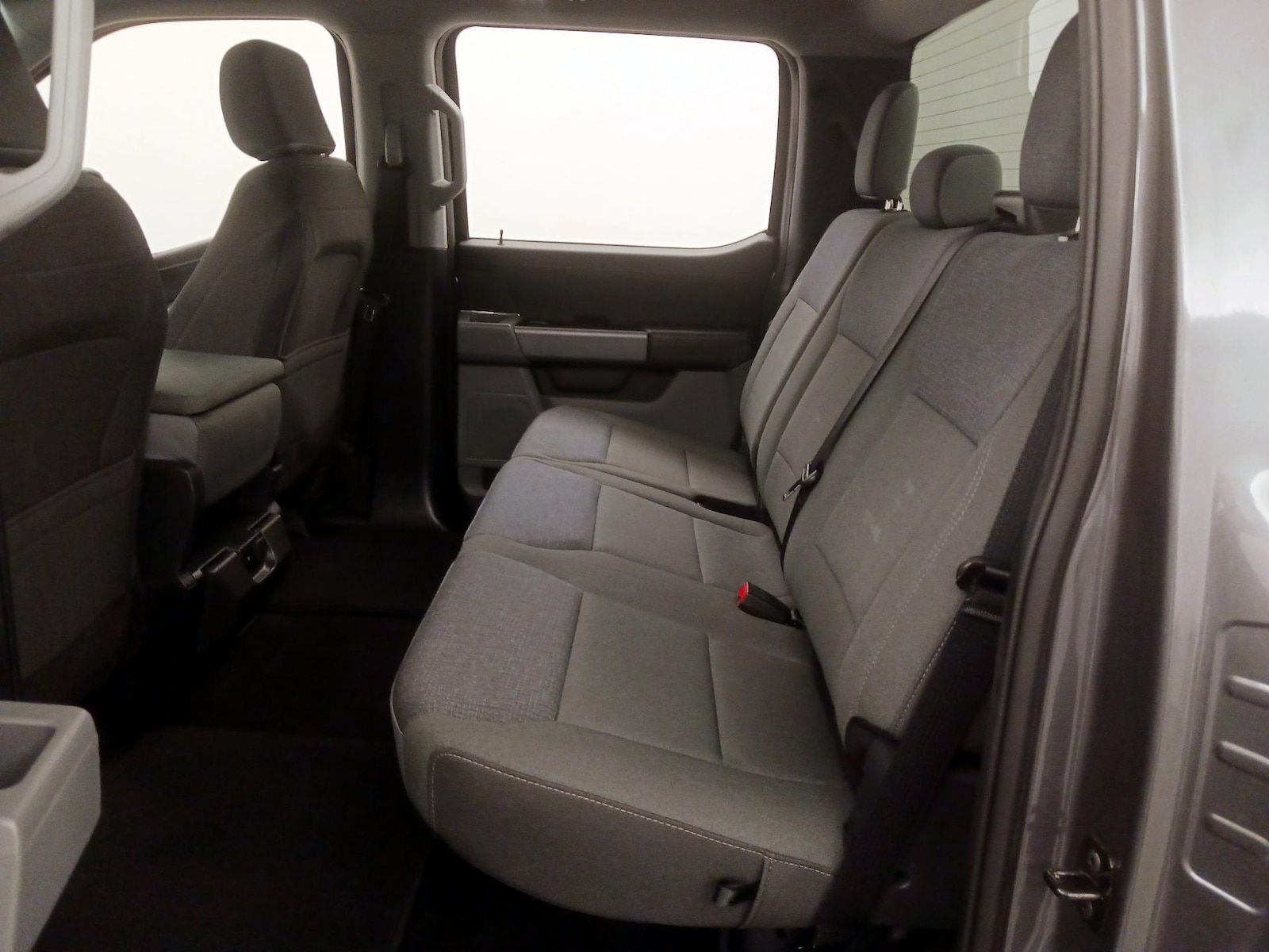 2025 Ford F-150 XLT - Photo 20