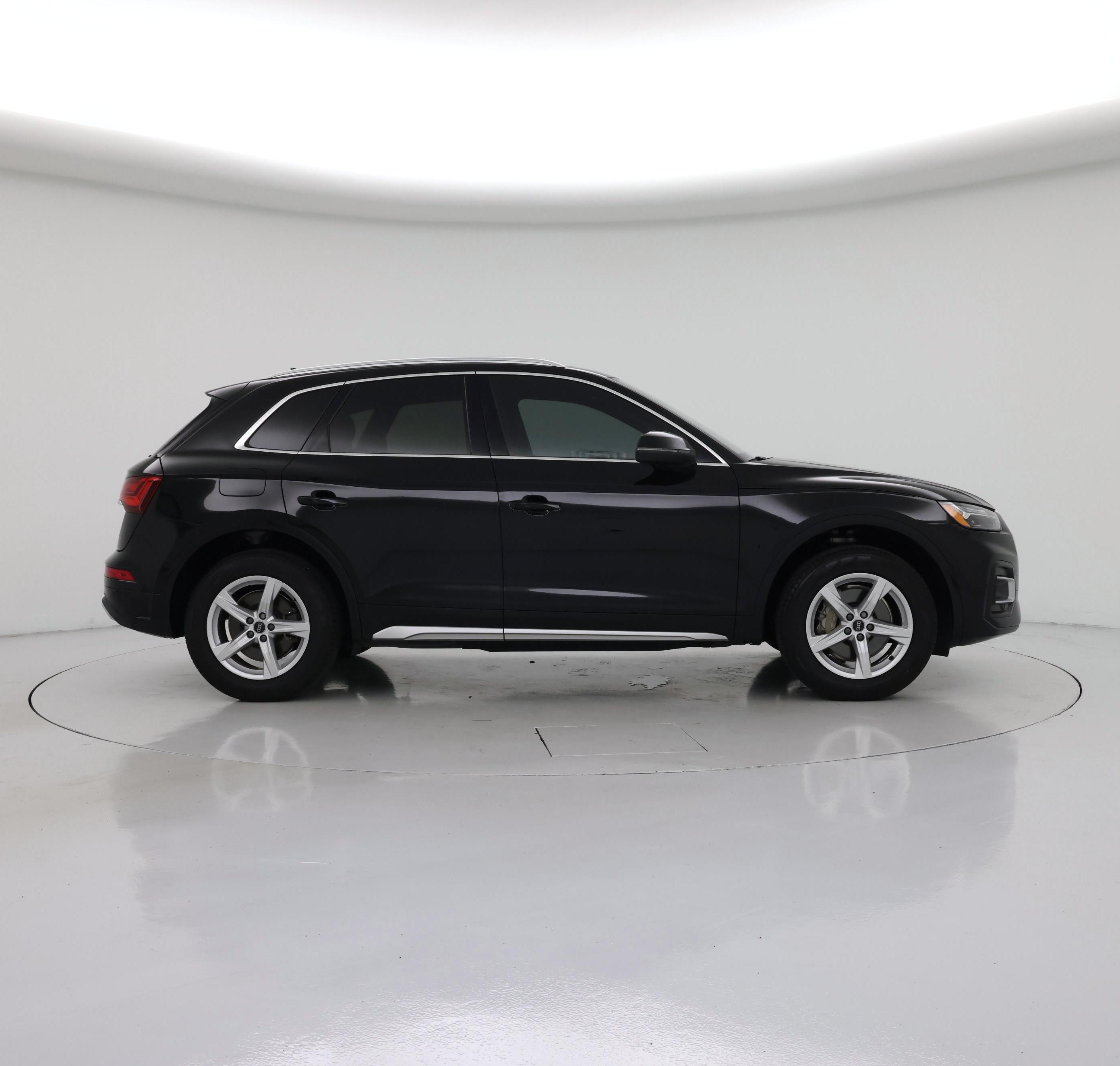 Thumbnail: 2021 Audi Q5 - 7