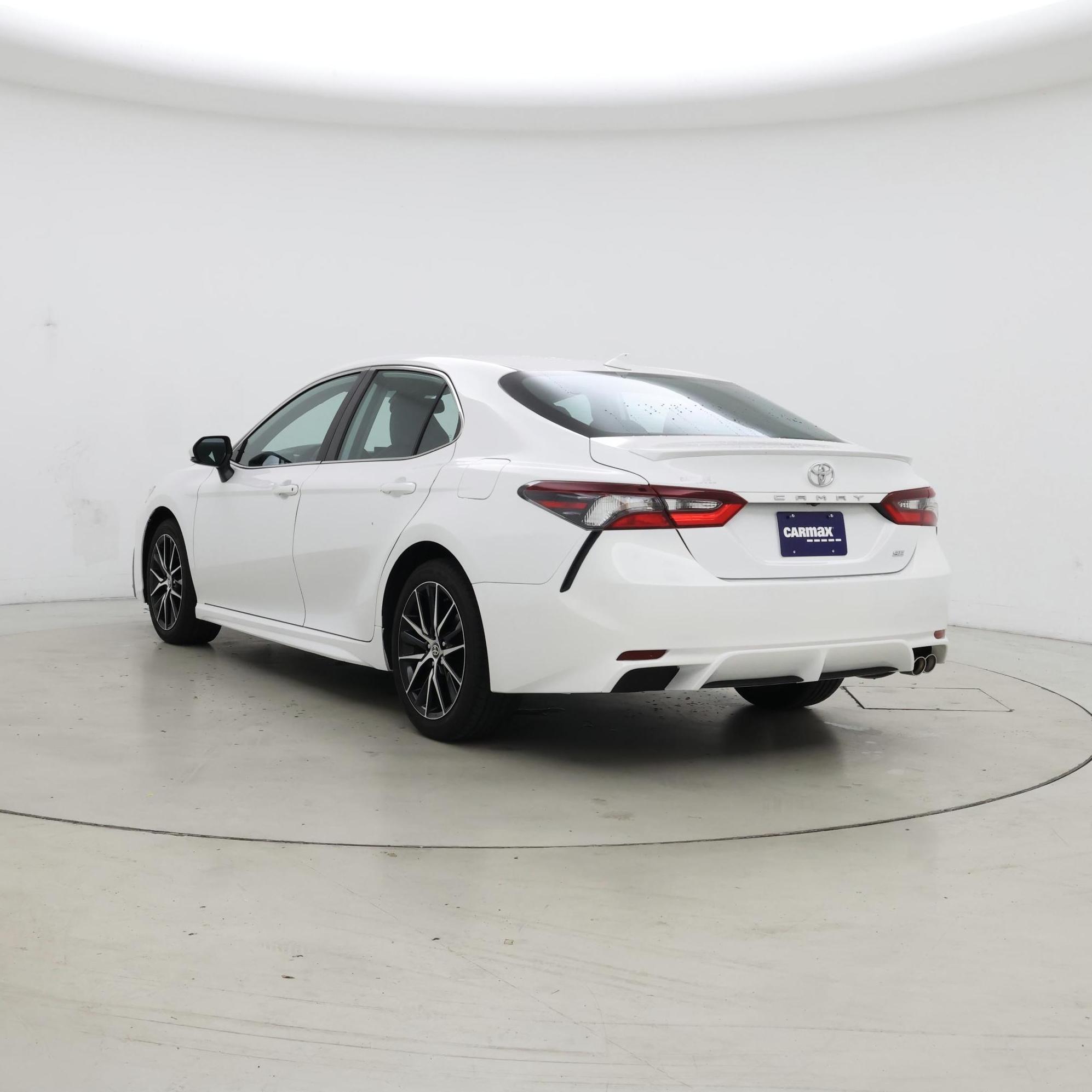 Thumbnail: 2024 Toyota Camry - 2
